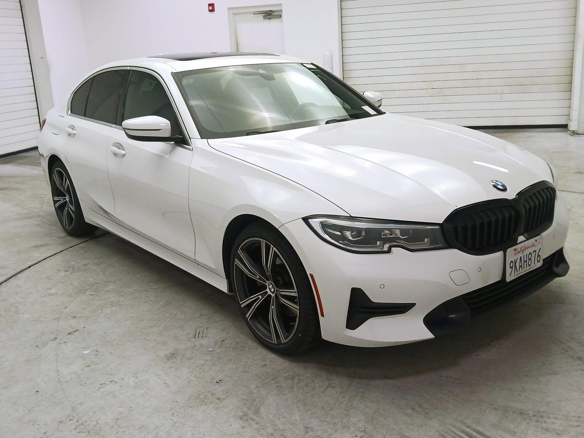 Thumbnail: 2020 BMW 3 Series - 1