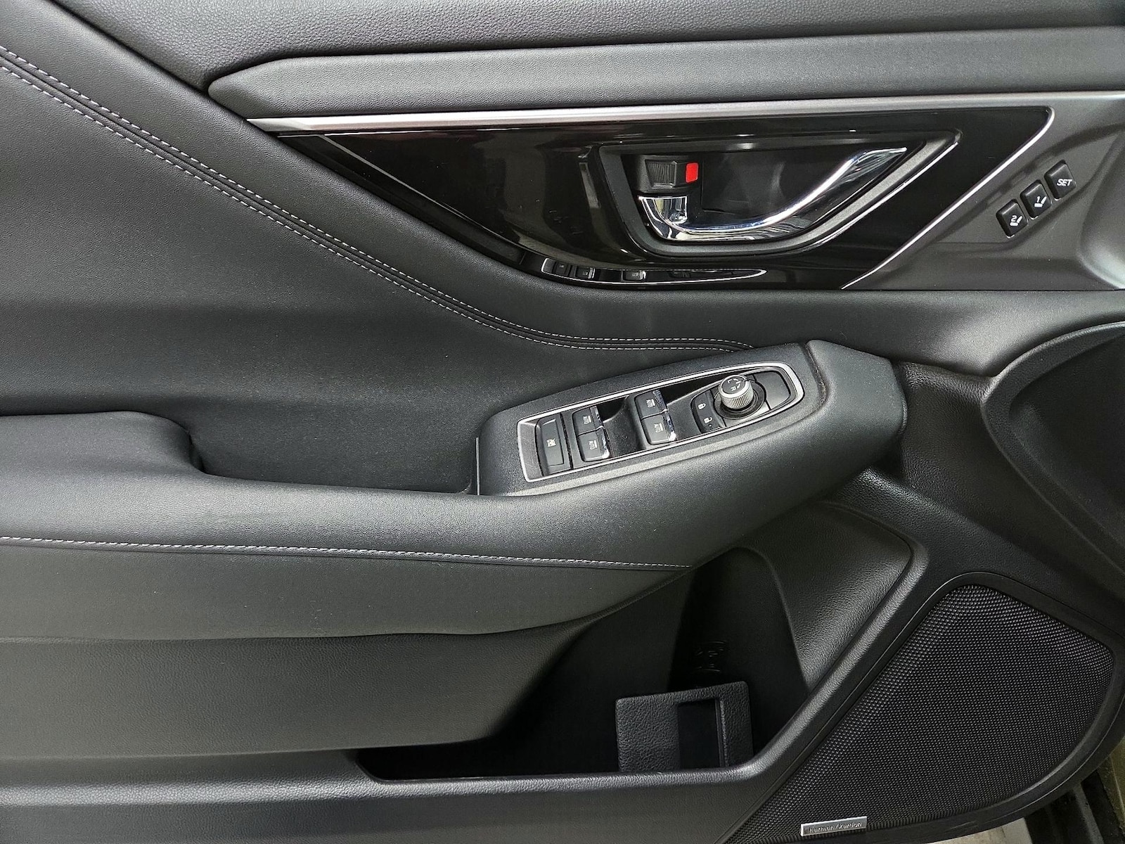 2023 Subaru Outback Limited - Photo 11