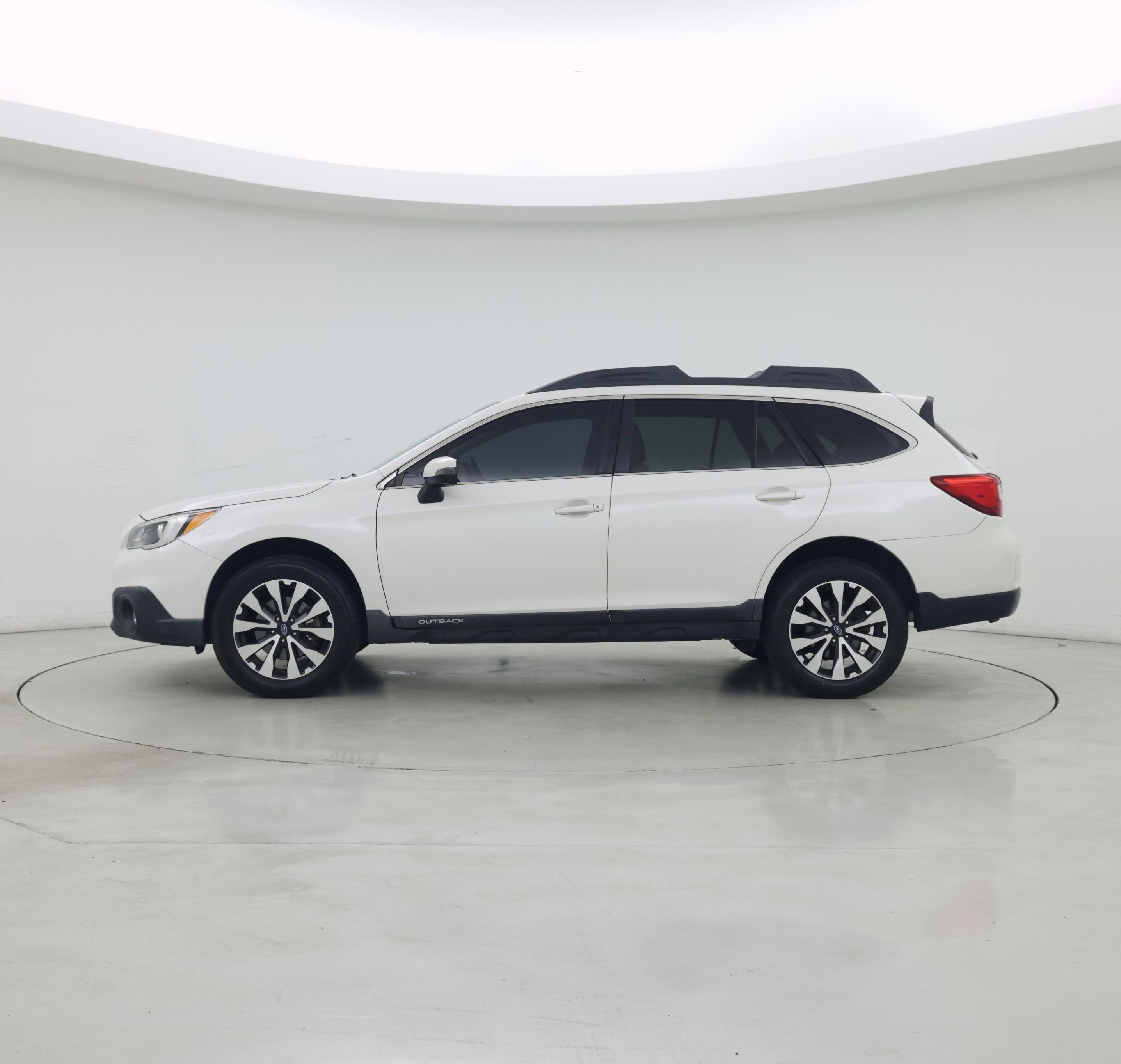 Thumbnail: 2017 Subaru Outback - 3