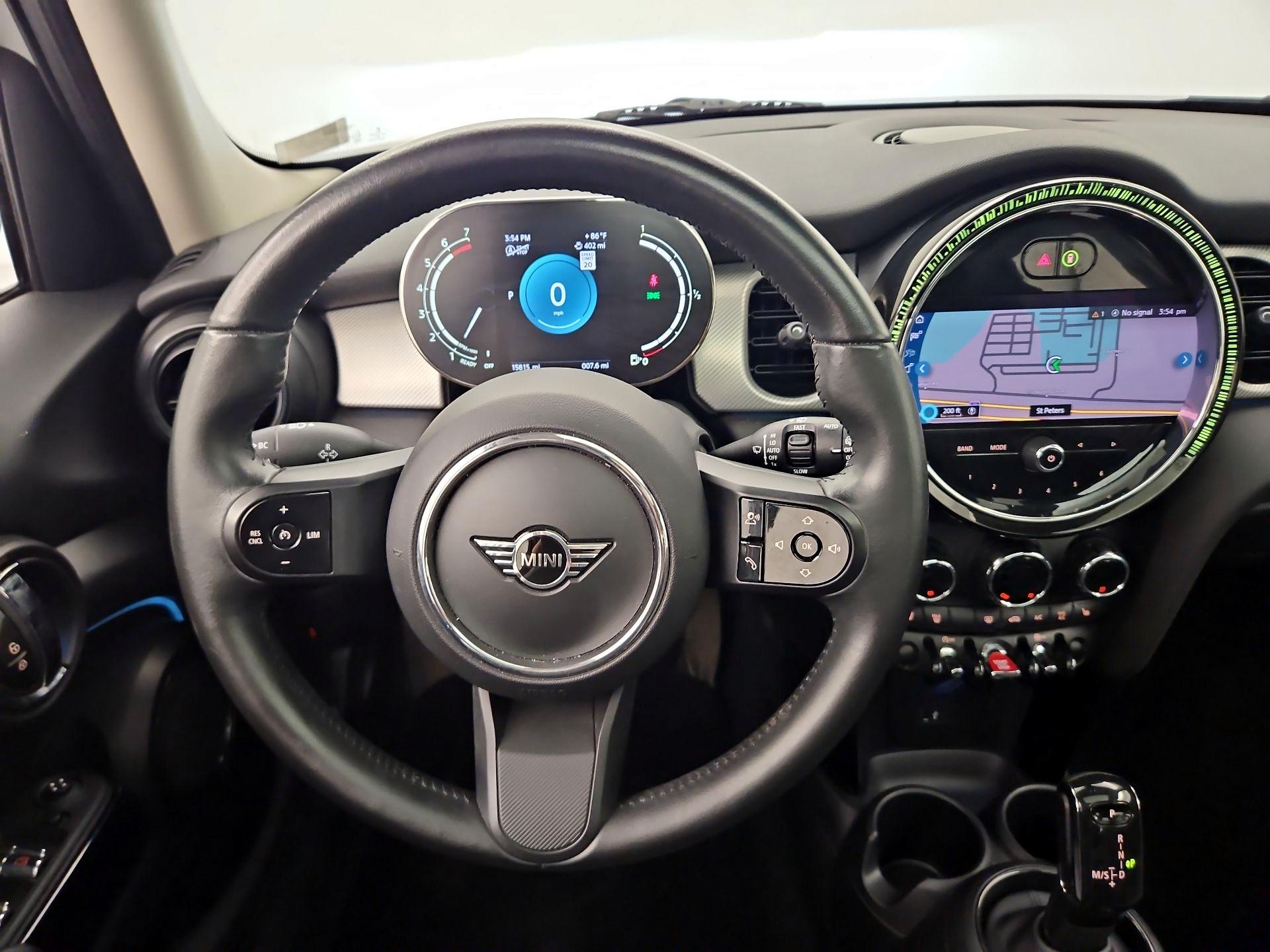 Thumbnail: 2022 MINI Cooper Hardtop - 10