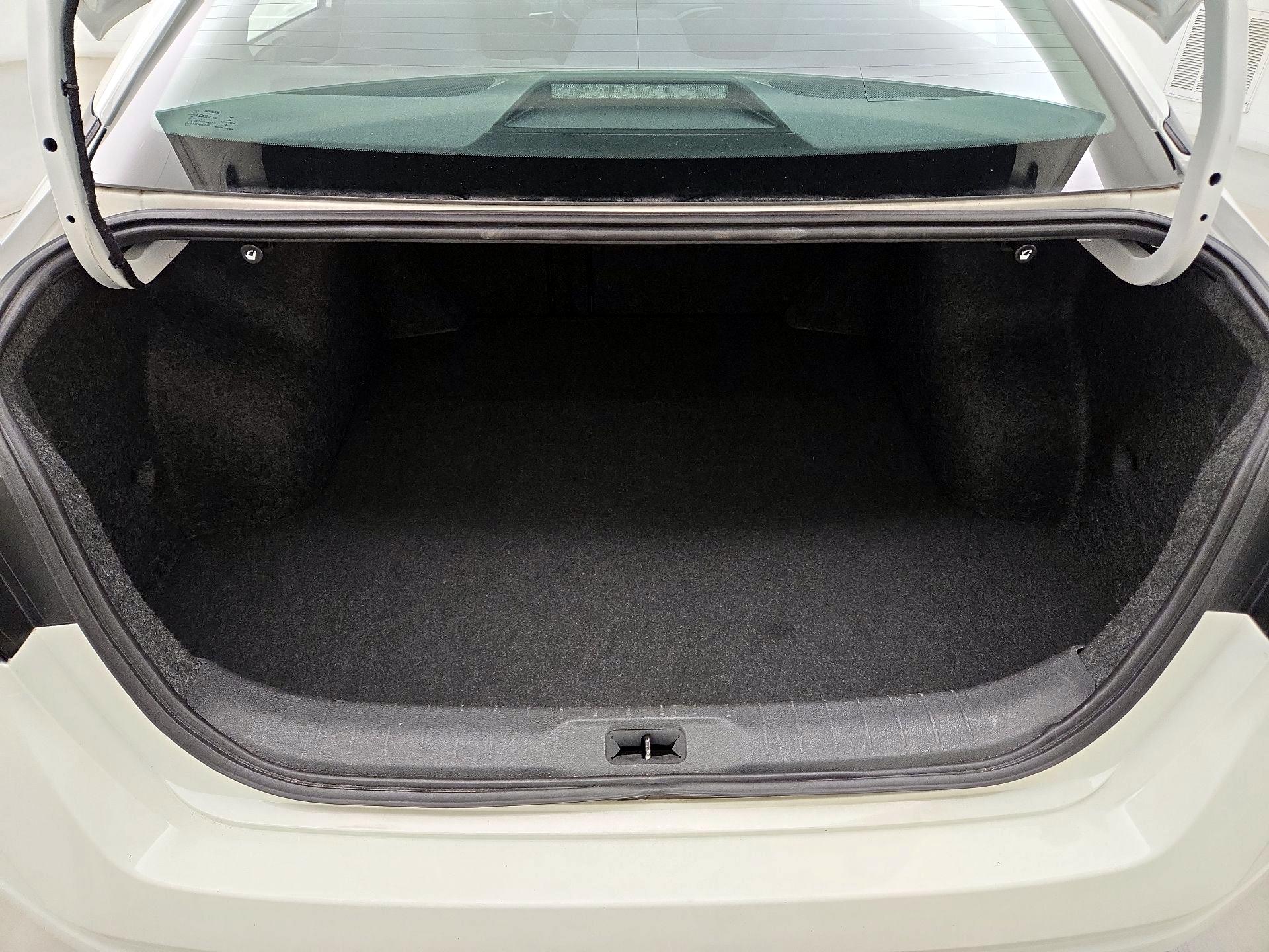 Thumbnail: 2019 Nissan Altima - 20