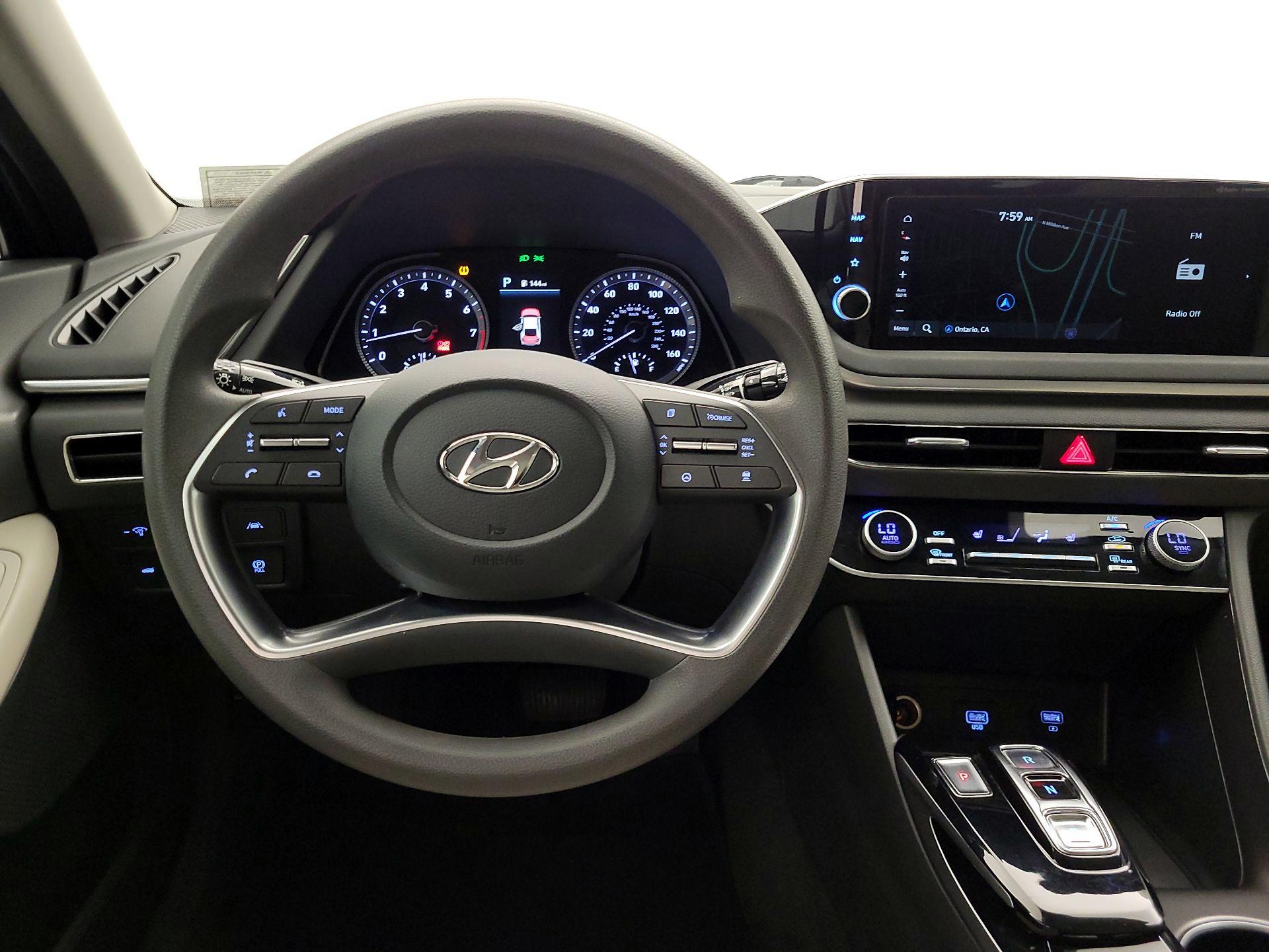 Thumbnail: 2023 Hyundai Sonata - 10