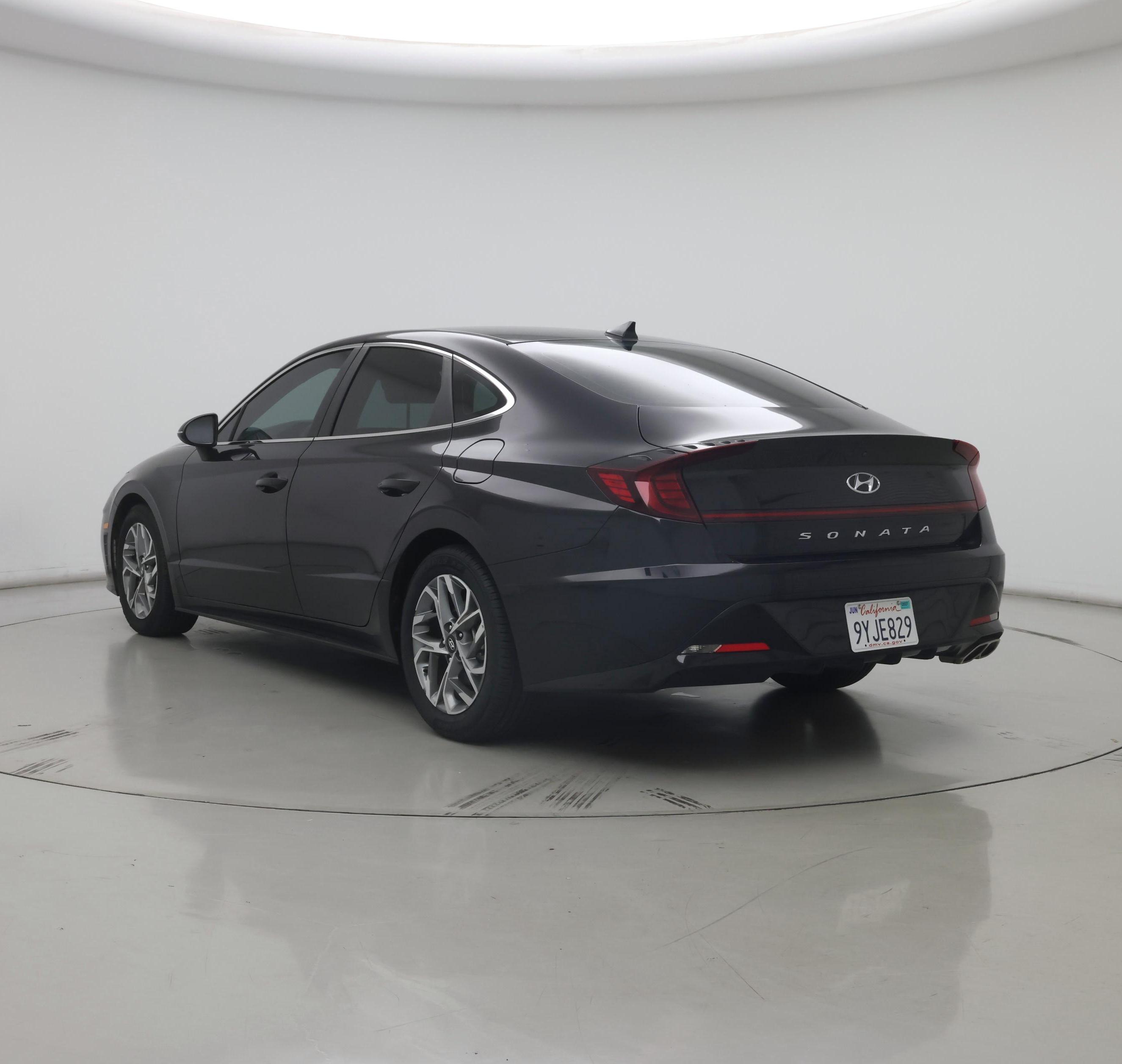 Thumbnail: 2023 Hyundai Sonata - 2