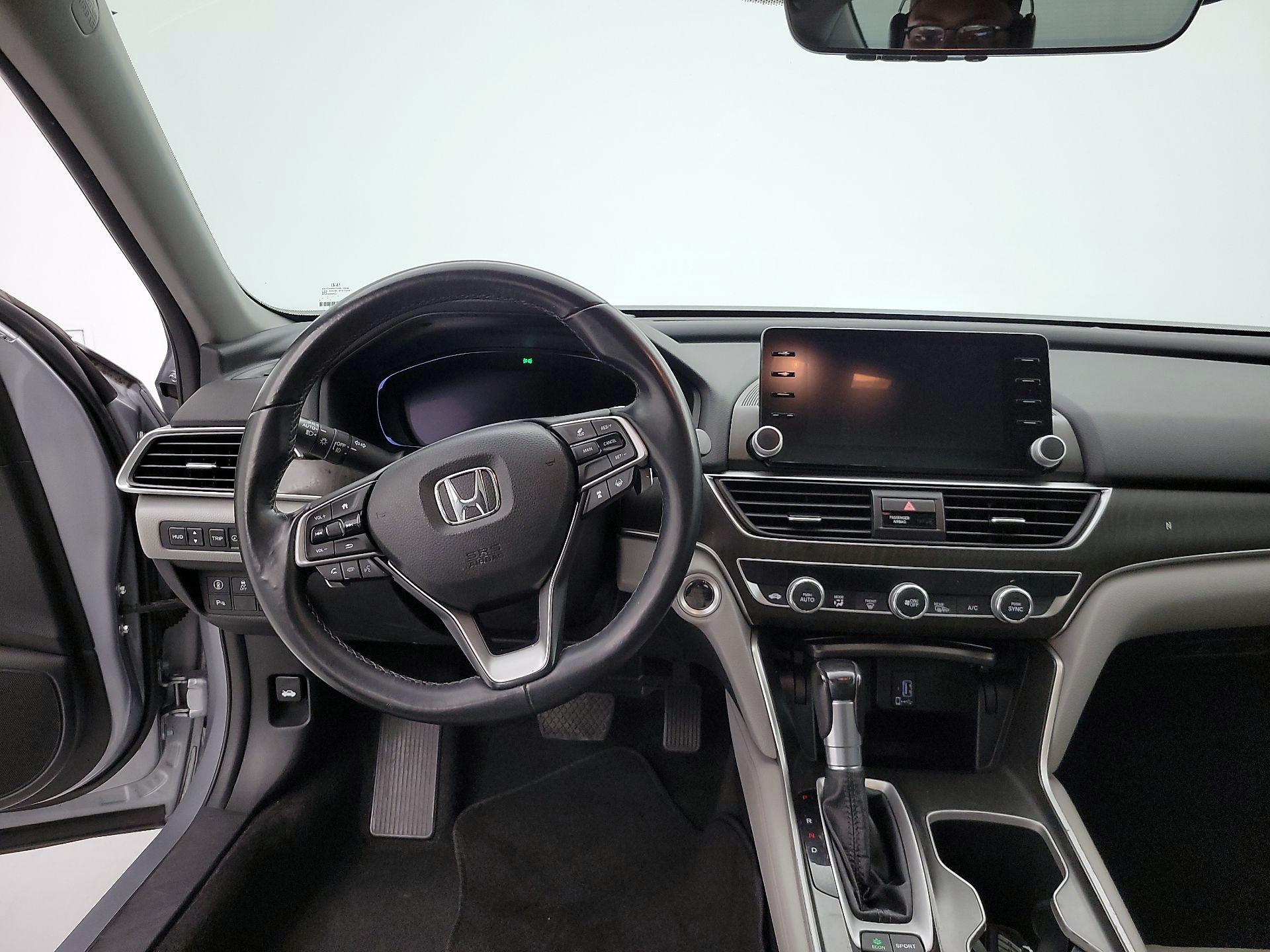 Thumbnail: 2018 Honda Accord - 9
