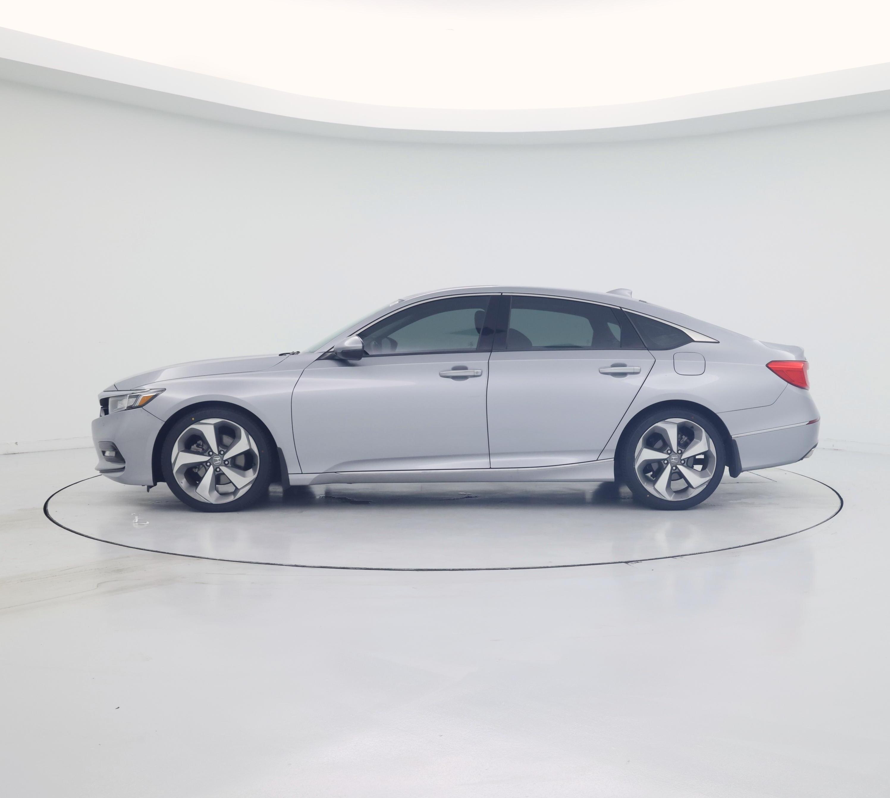 Thumbnail: 2018 Honda Accord - 3