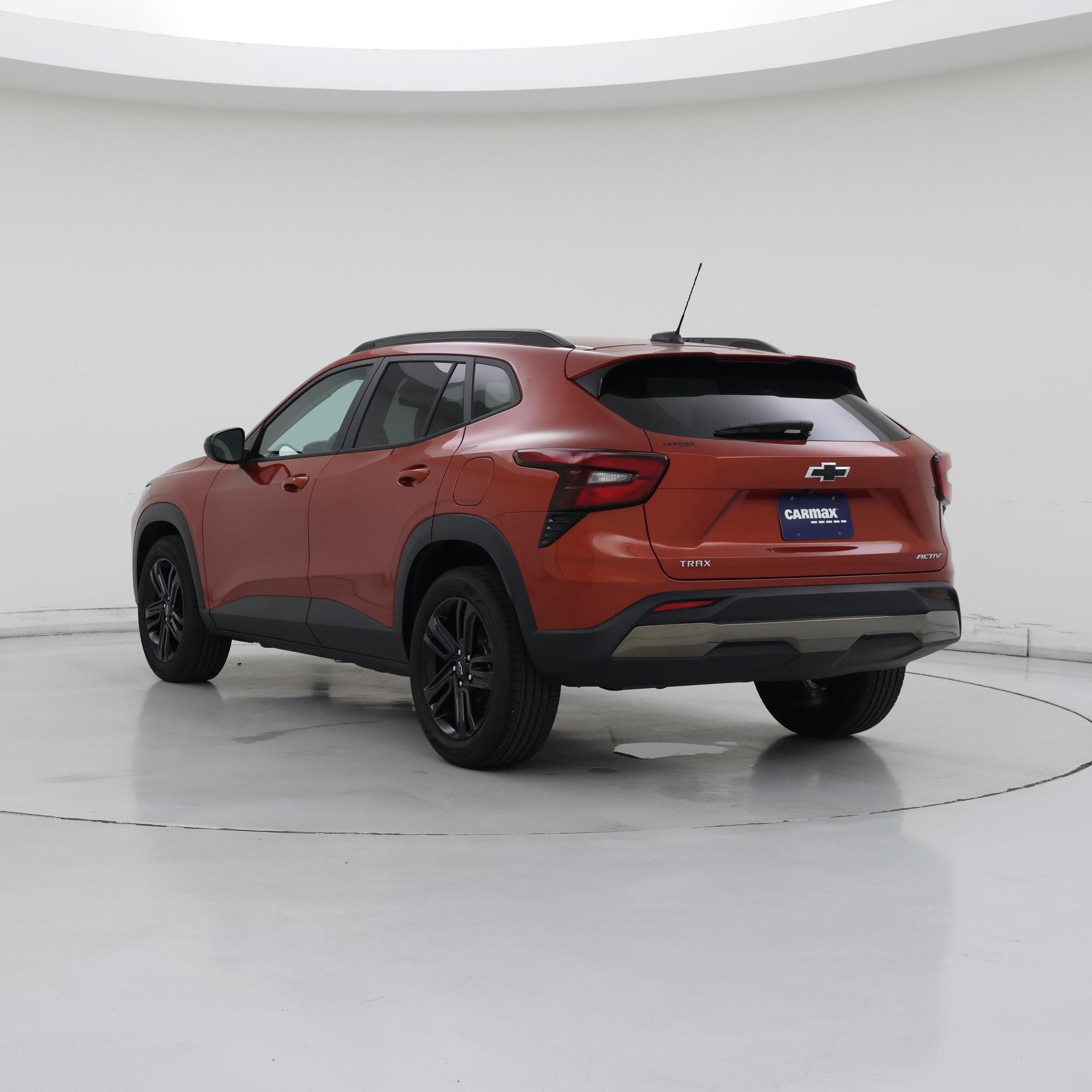 Thumbnail: 2024 Chevrolet Trax - 2