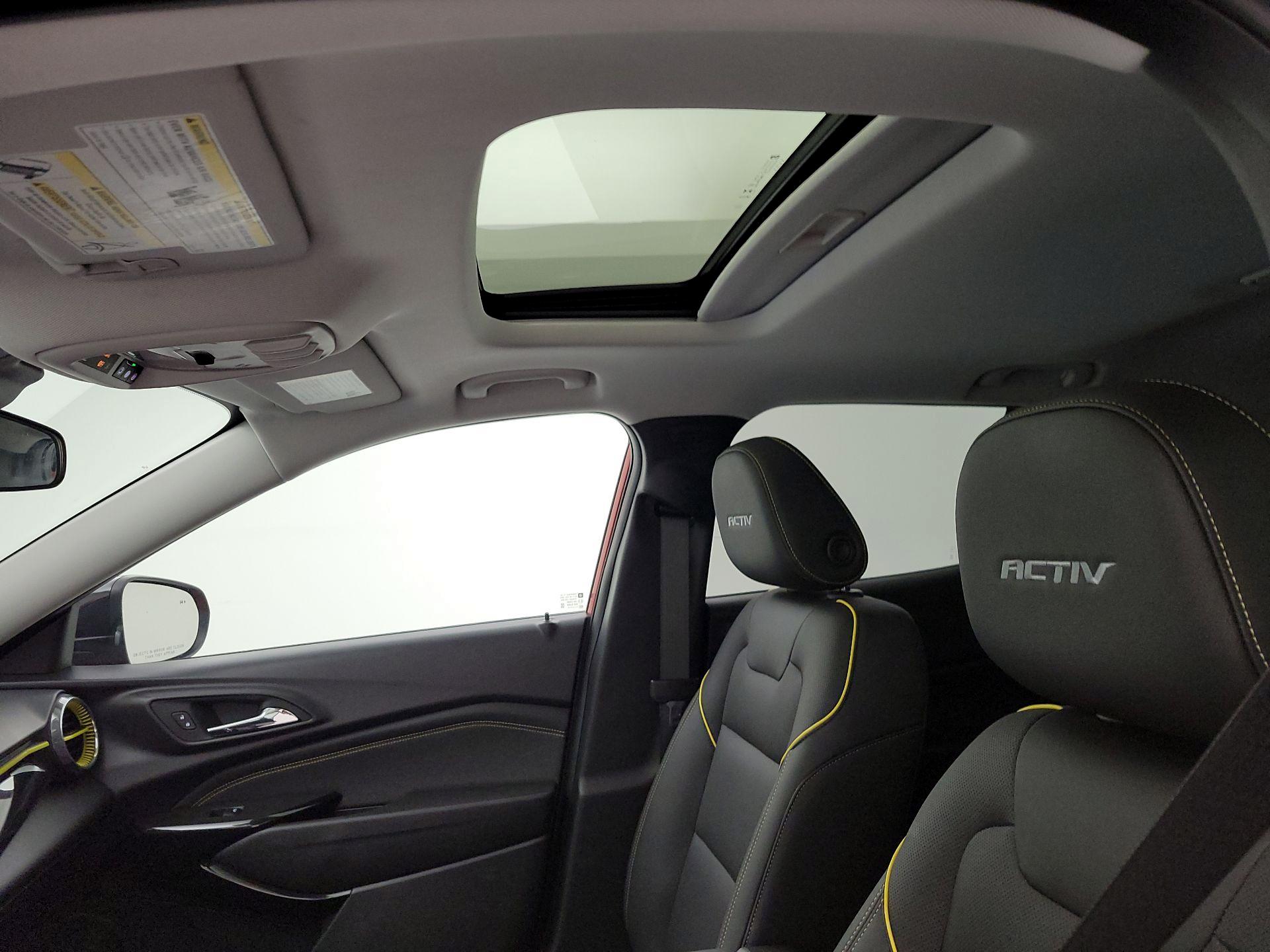 Thumbnail: 2024 Chevrolet Trax - 19