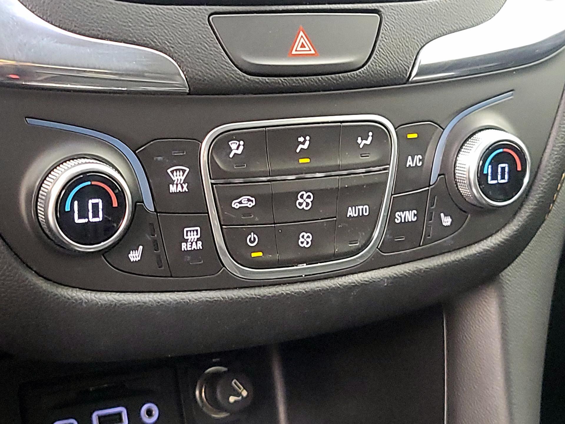 Thumbnail: 2020 Chevrolet Equinox - 16