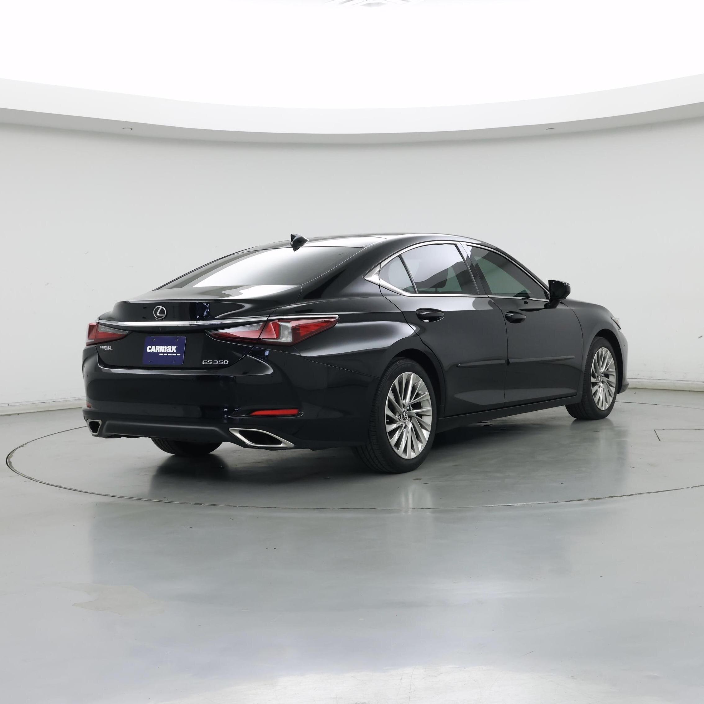 Thumbnail: 2019 Lexus ES - 8