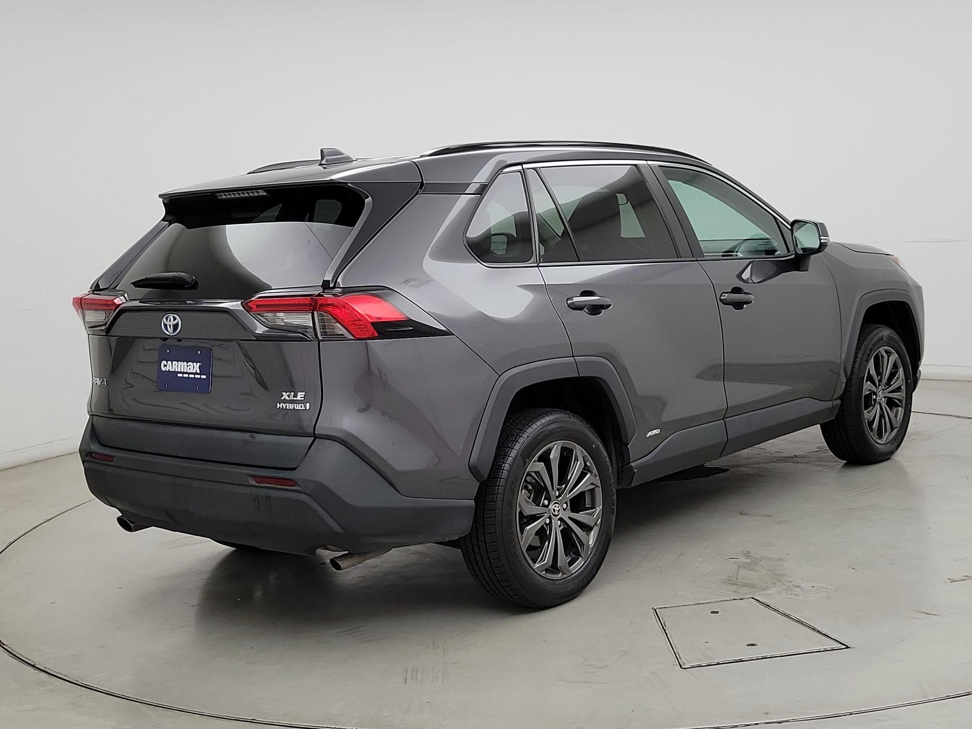 Thumbnail: 2022 Toyota RAV4 - 5