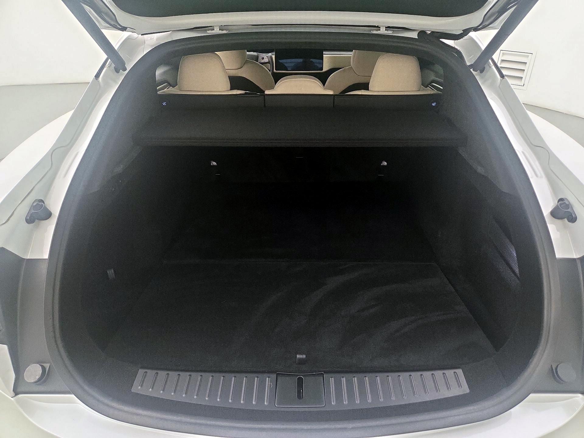 Thumbnail: 2021 Tesla Model S - 20
