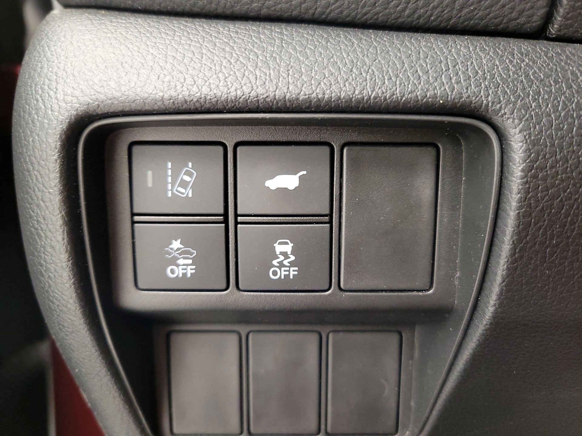 Thumbnail: 2019 Honda CR-V - 13