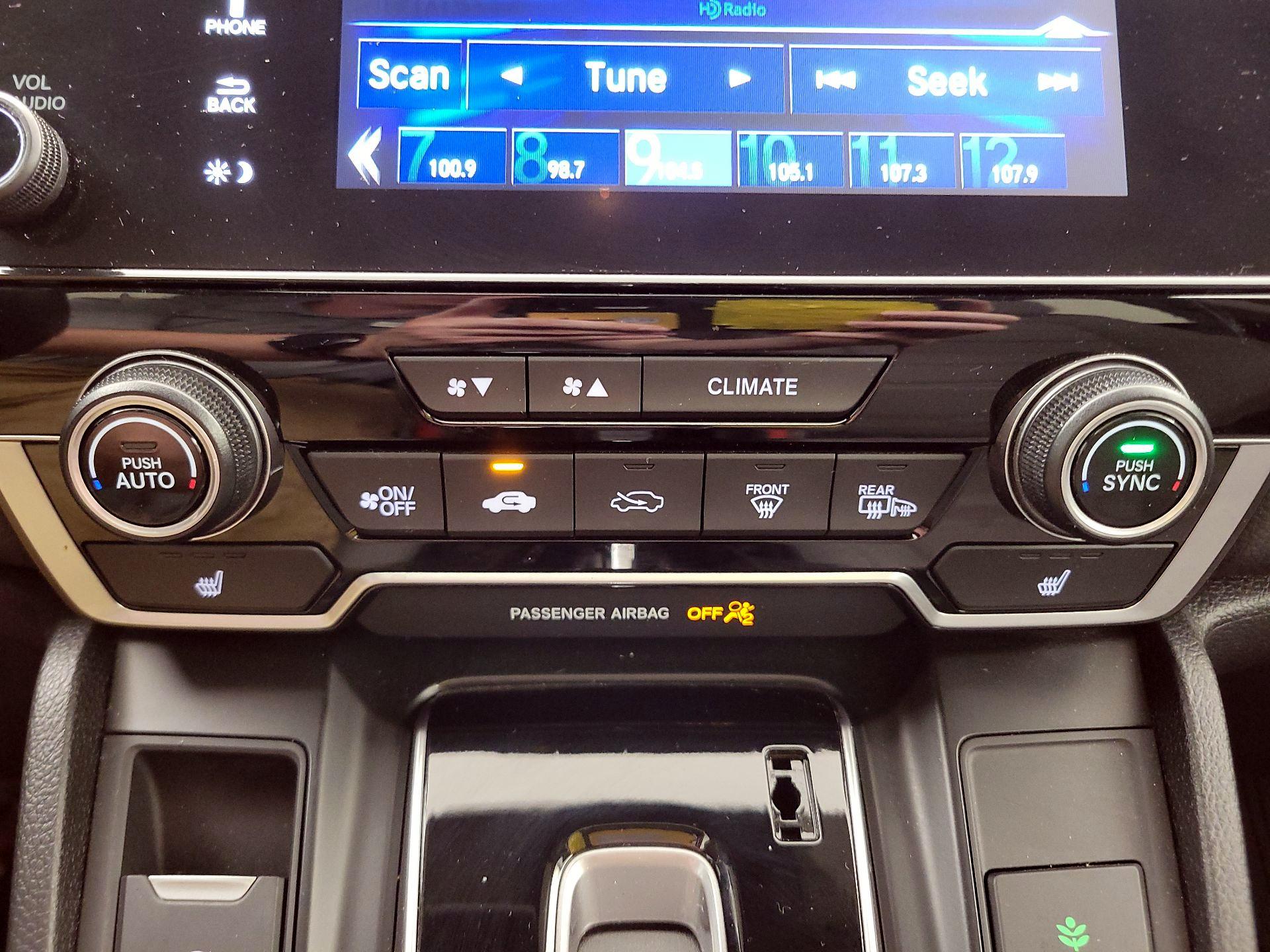 Thumbnail: 2019 Honda CR-V - 17