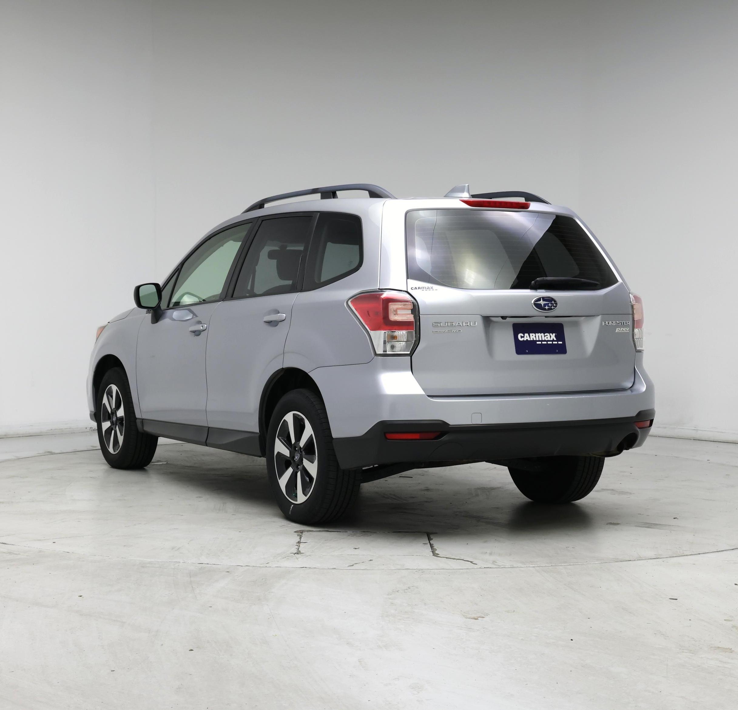Thumbnail: 2017 Subaru Forester - 2