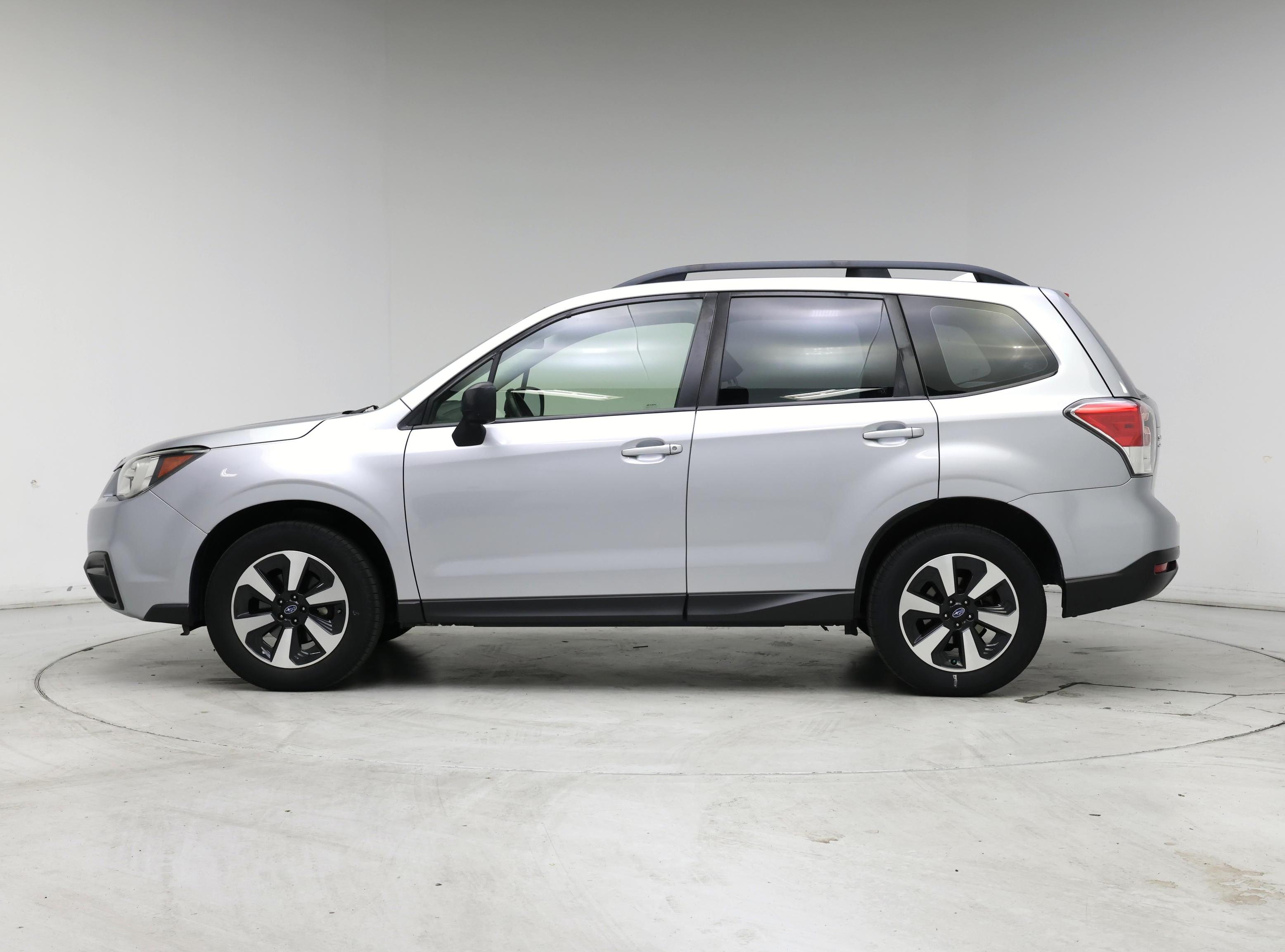 Thumbnail: 2017 Subaru Forester - 3