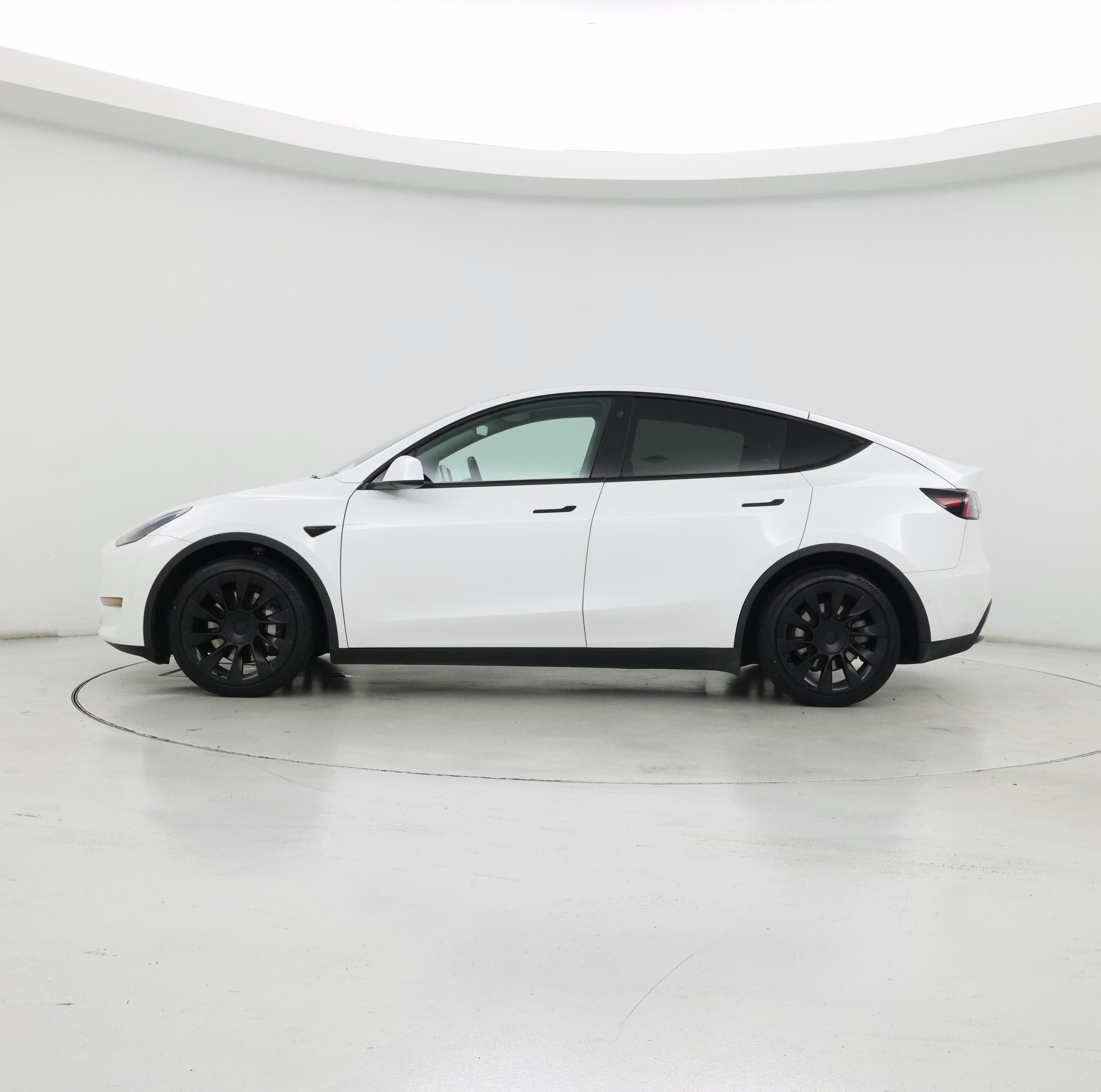 Thumbnail: 2021 Tesla Model Y - 3
