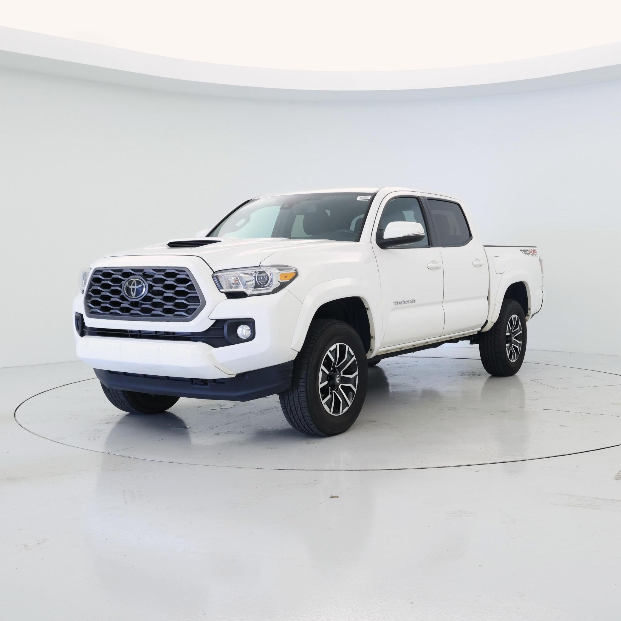 Thumbnail: 2022 Toyota Tacoma - 4