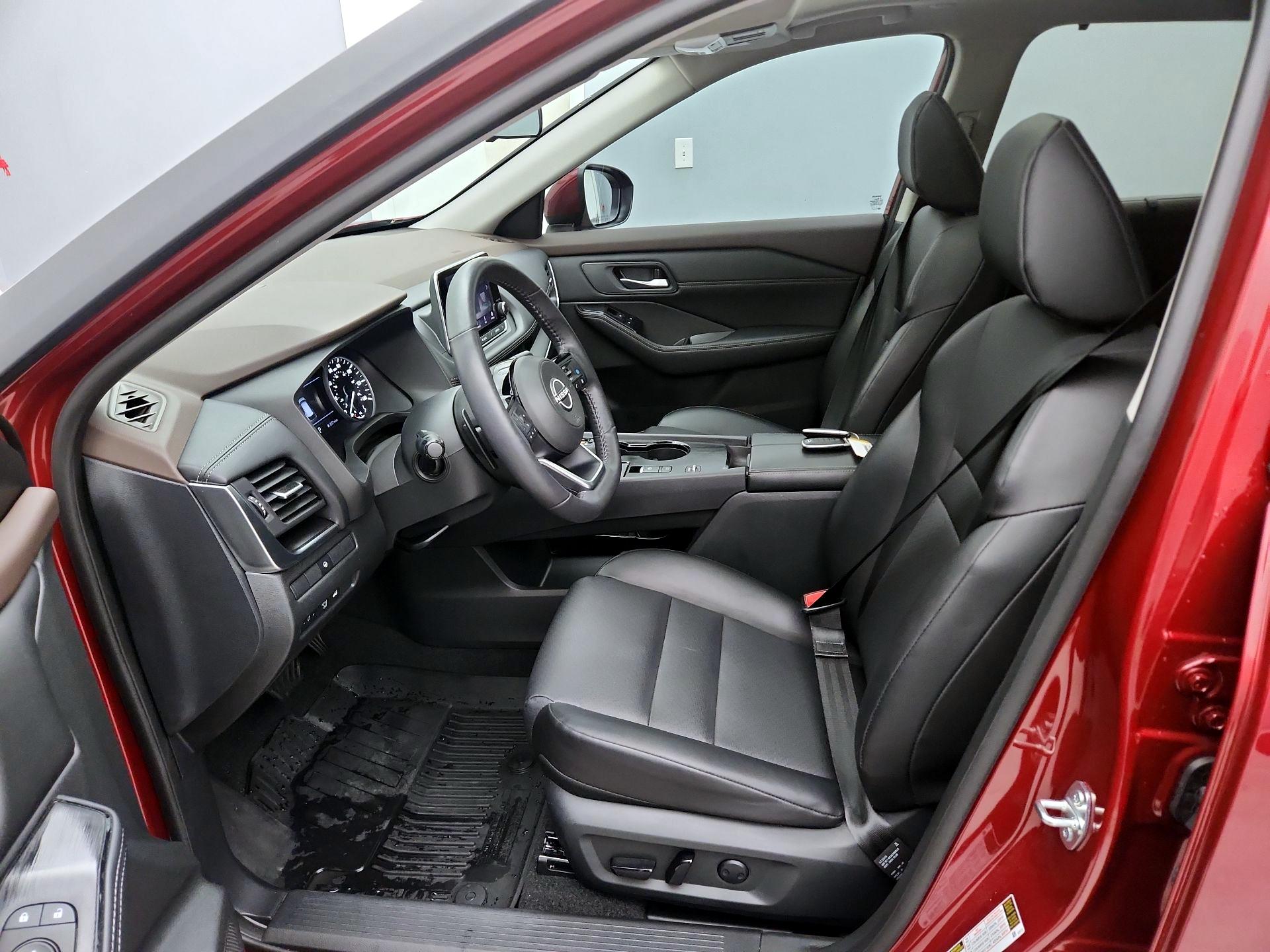 Thumbnail: 2023 Nissan Rogue - 11