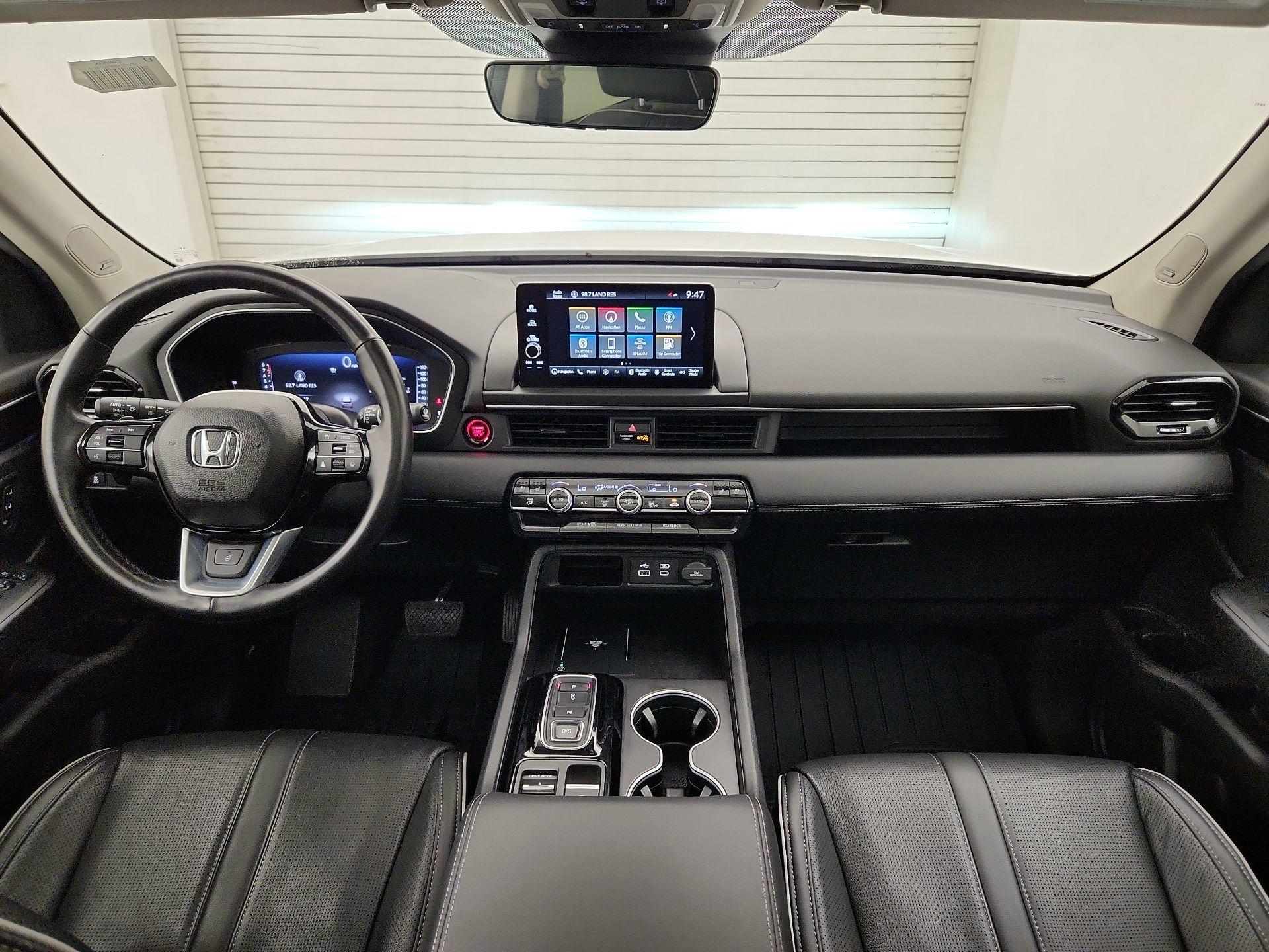 Thumbnail: 2023 Honda Pilot - 9