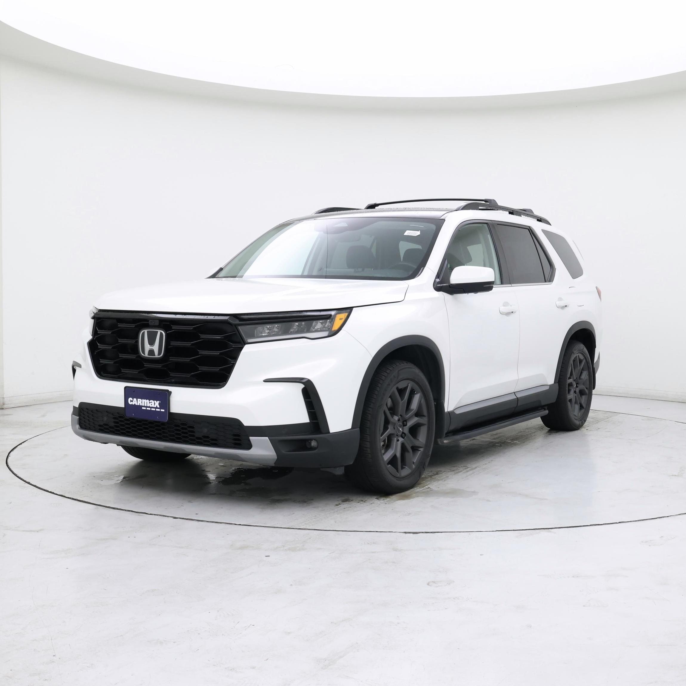 Thumbnail: 2023 Honda Pilot - 4