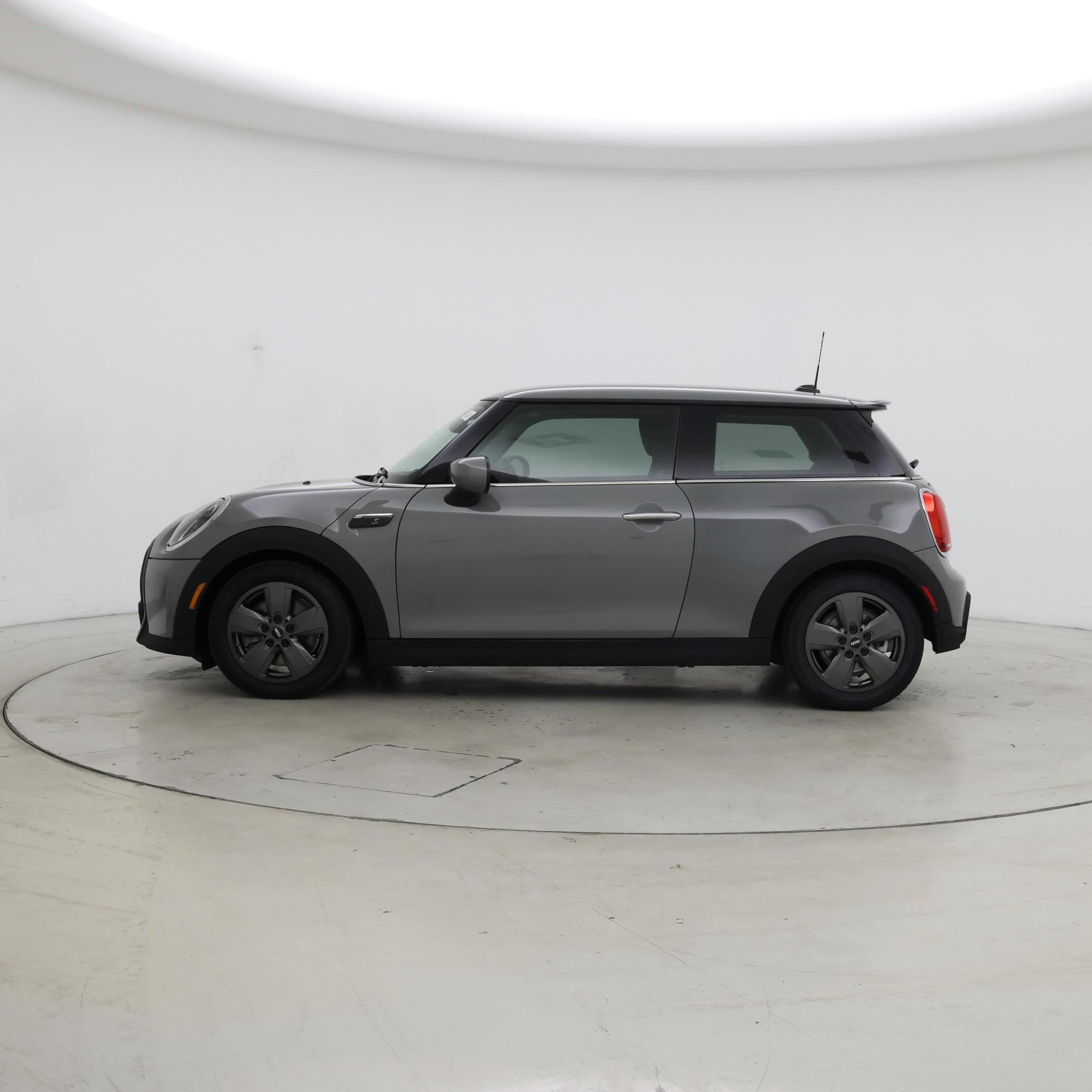 Thumbnail: 2023 MINI Cooper Hardtop - 3