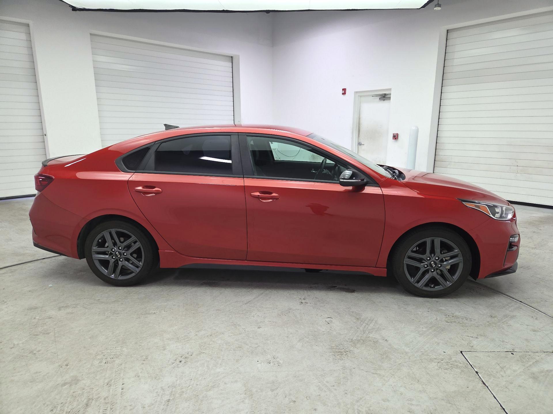 Thumbnail: 2020 Kia Forte - 4