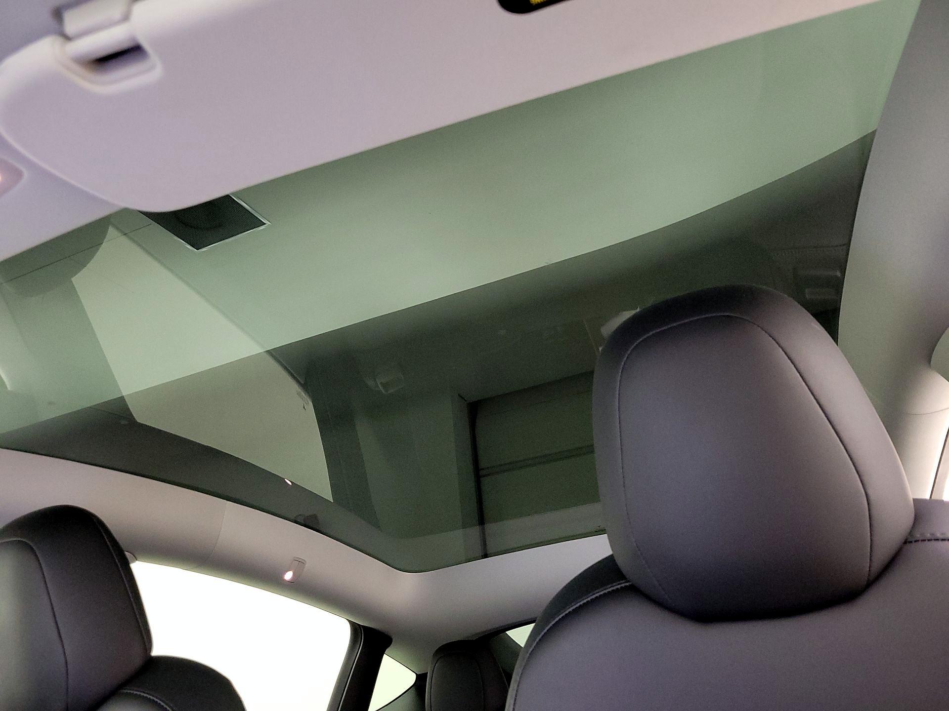 Thumbnail: 2023 Tesla Model Y - 19