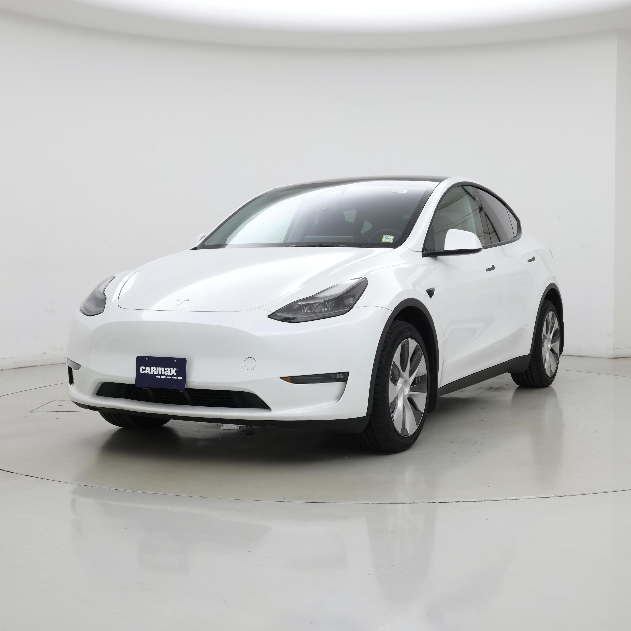 Thumbnail: 2023 Tesla Model Y - 4