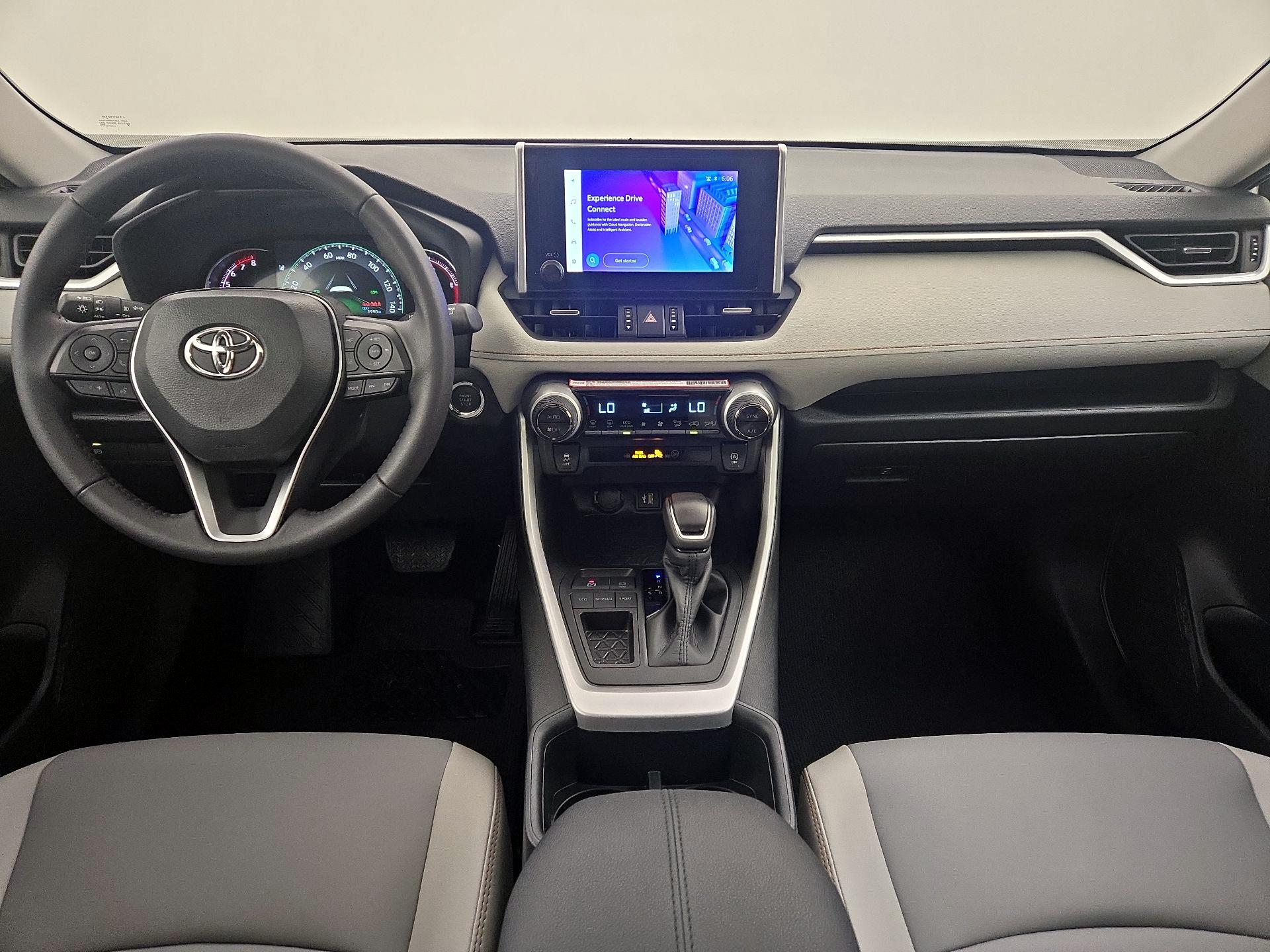 Thumbnail: 2025 Toyota RAV4 - 9