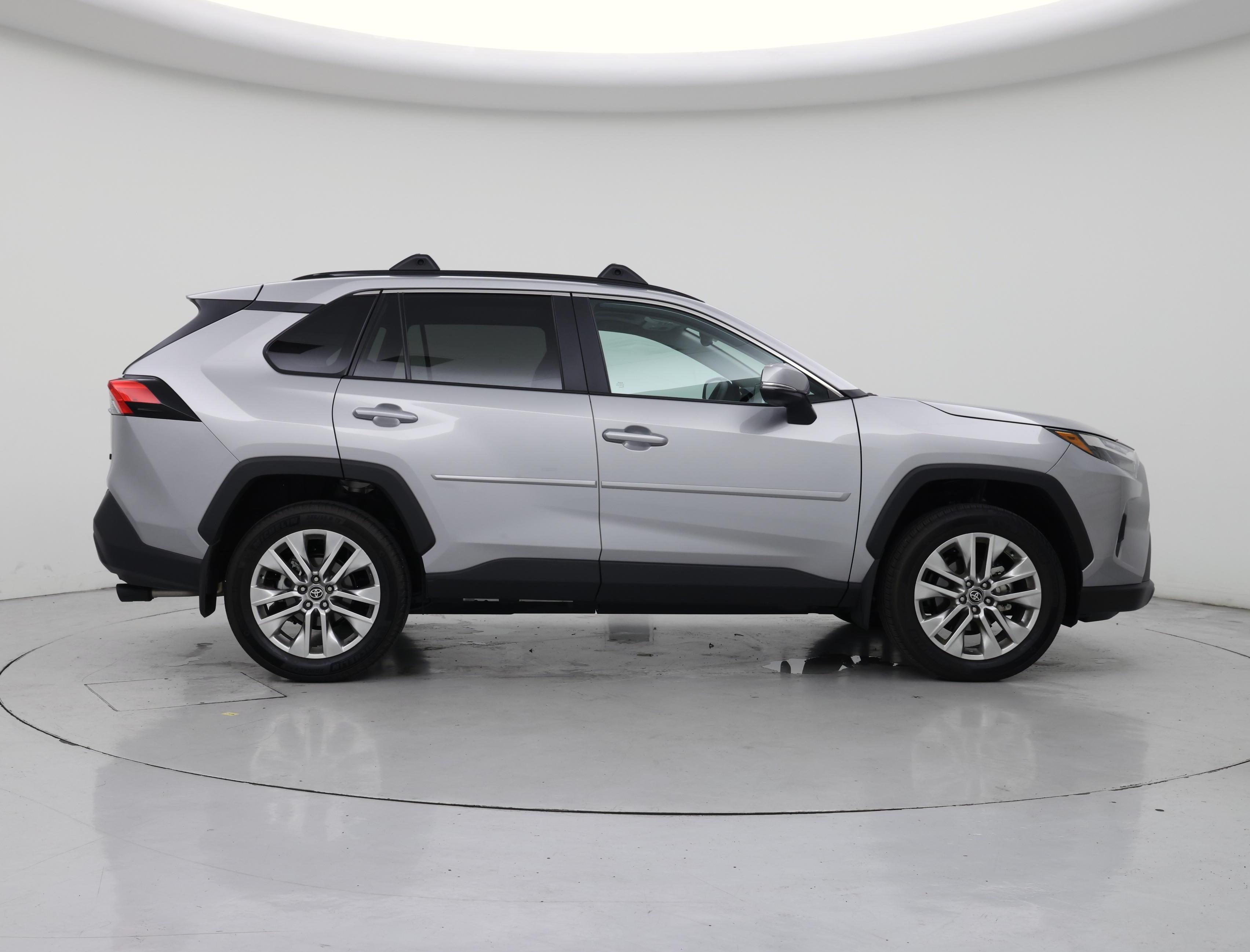 Thumbnail: 2025 Toyota RAV4 - 7