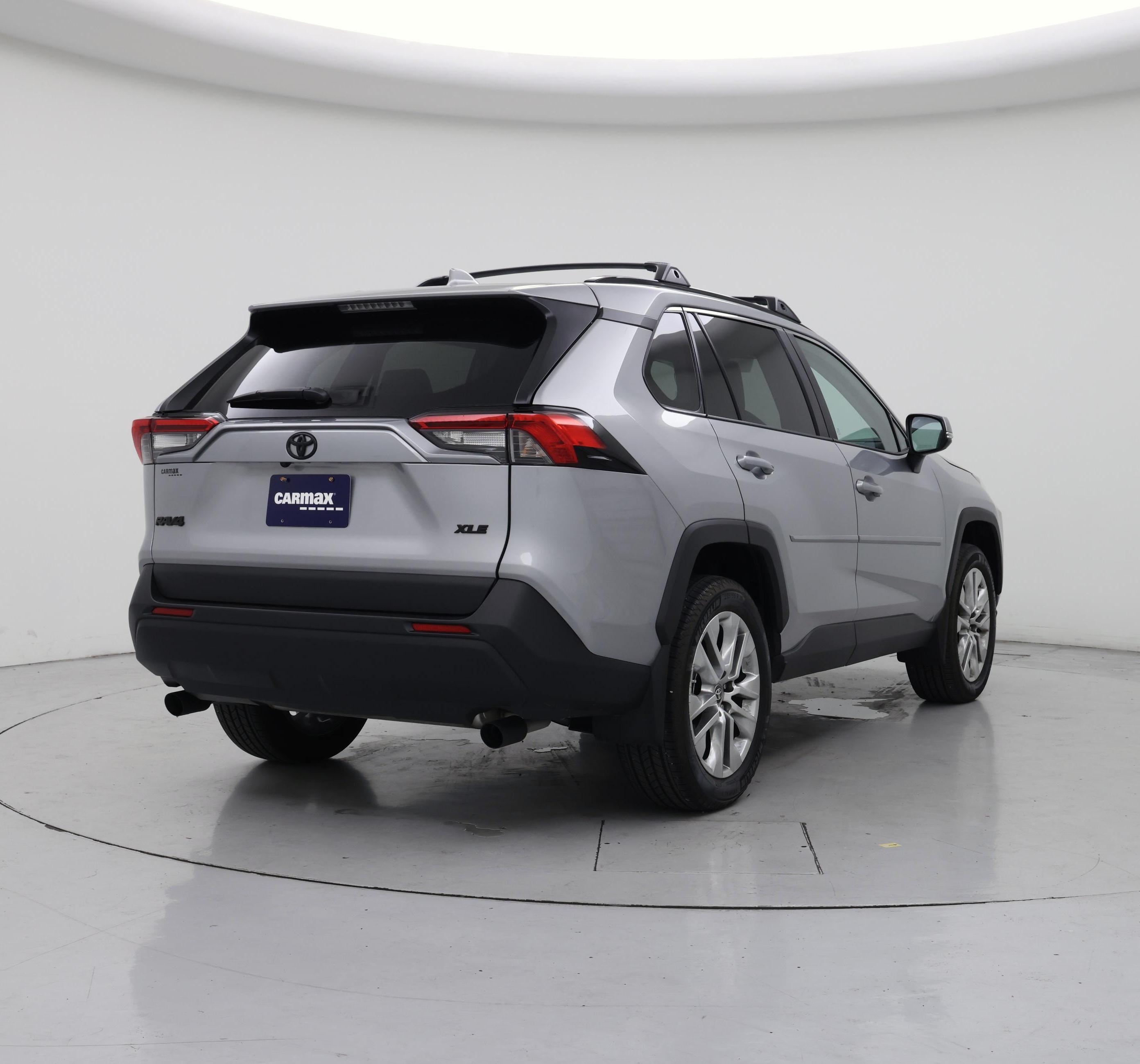 Thumbnail: 2025 Toyota RAV4 - 8