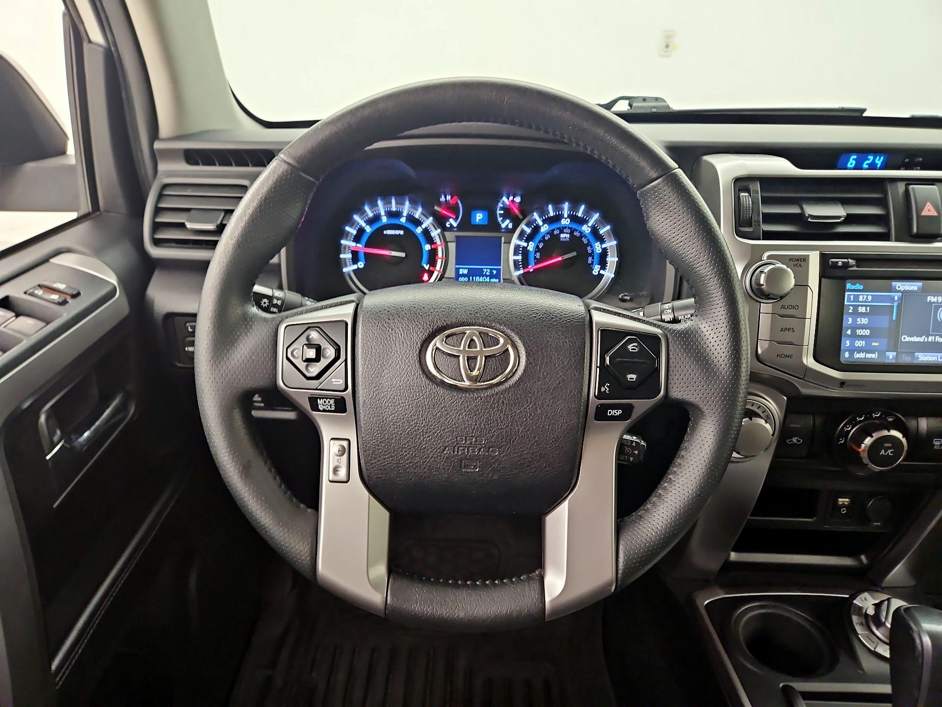 Thumbnail: 2019 Toyota 4Runner - 10