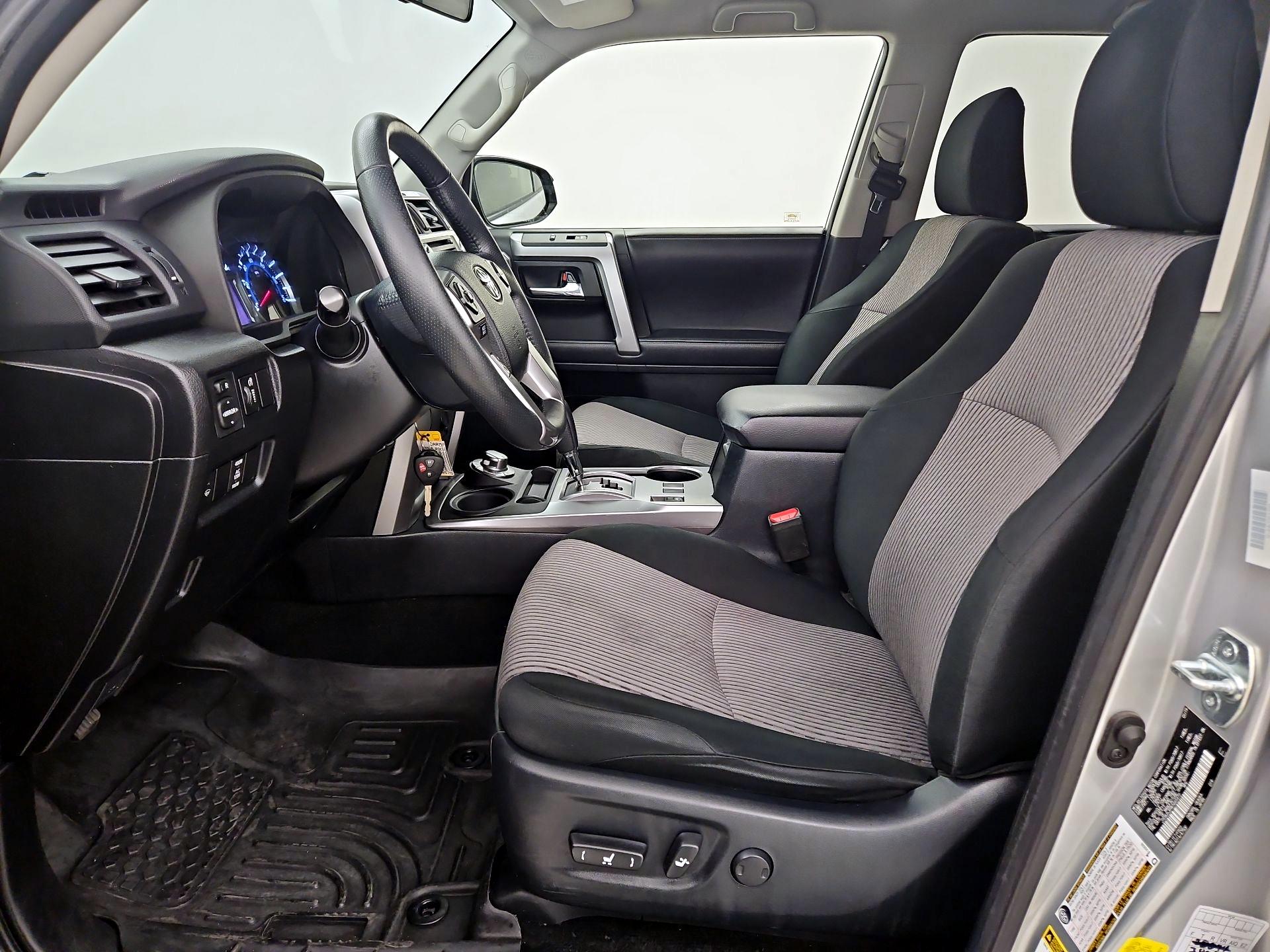 Thumbnail: 2019 Toyota 4Runner - 11