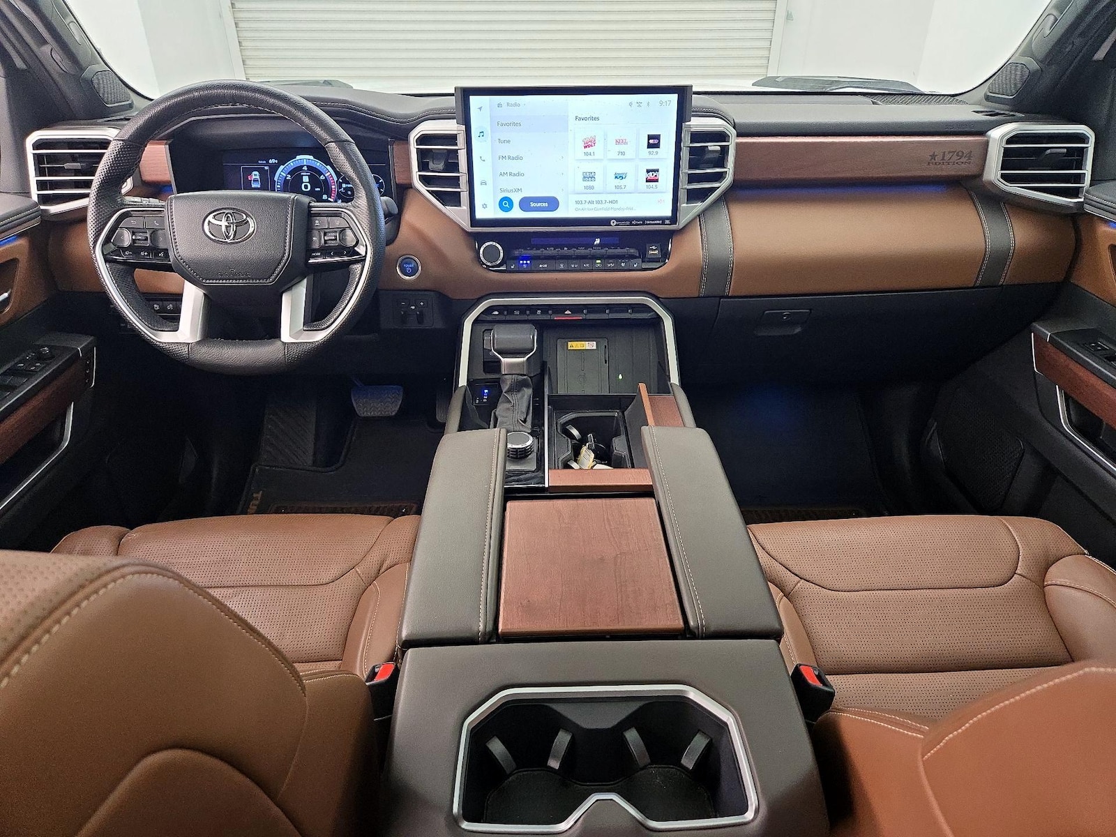 2024 Toyota Tundra 1794 Edition - Photo 10