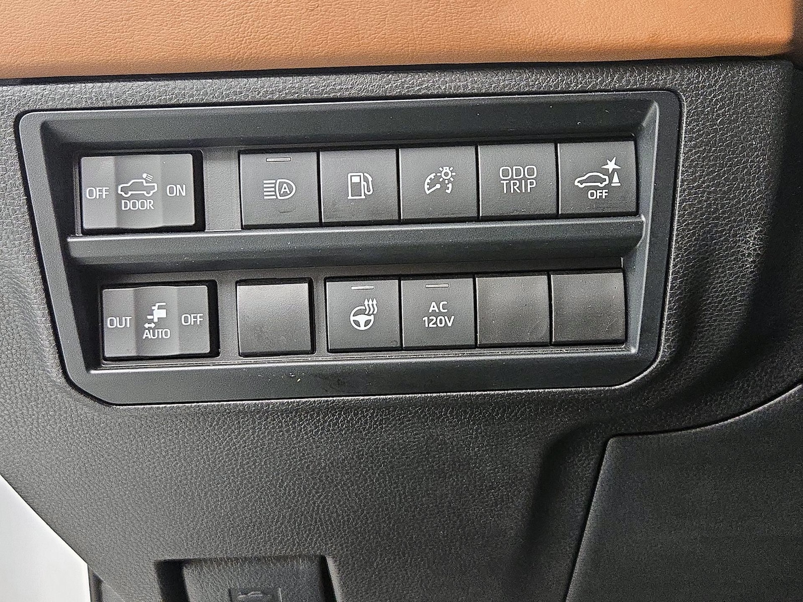 2024 Toyota Tundra 1794 Edition - Photo 14