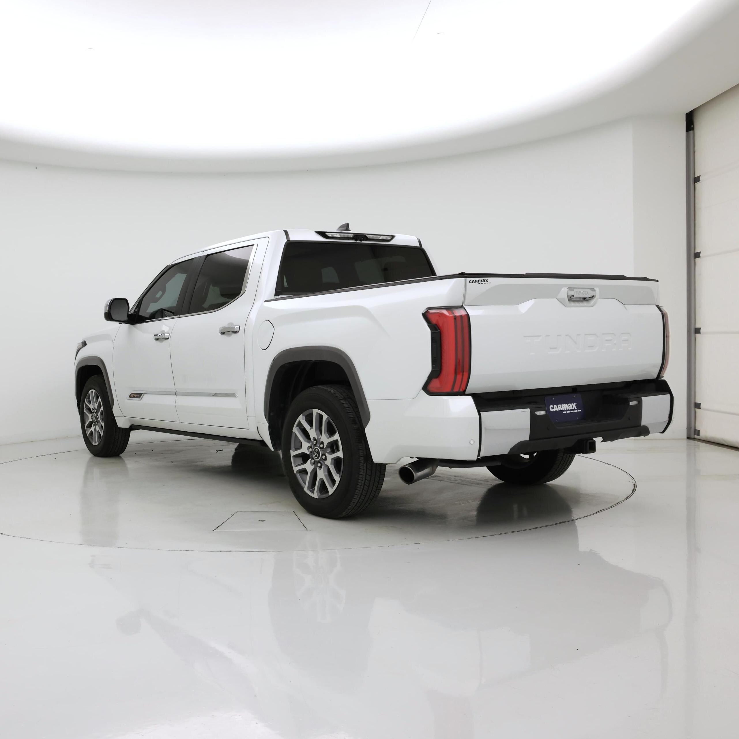 Thumbnail: 2024 Toyota Tundra - 2