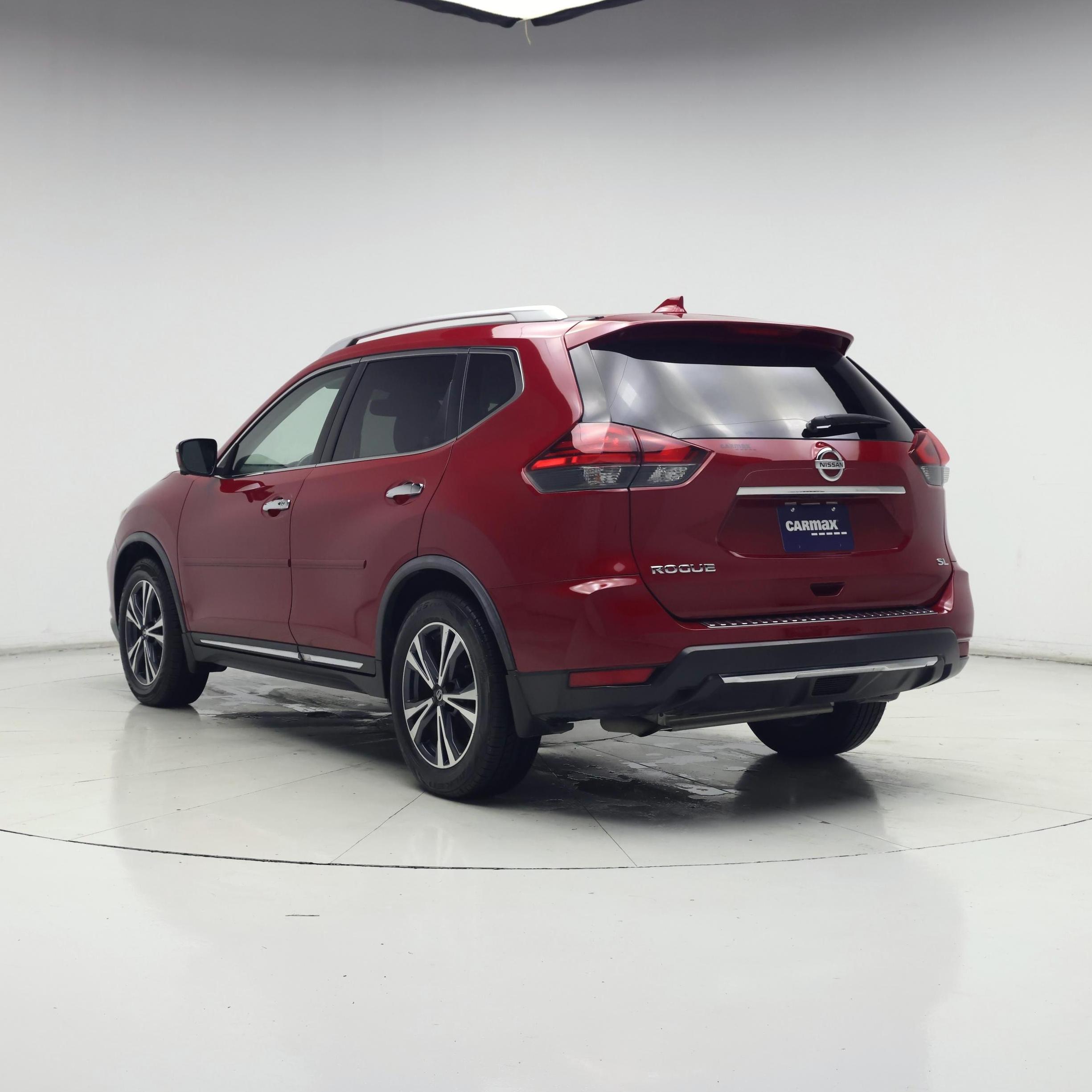 Thumbnail: 2017 Nissan Rogue - 2