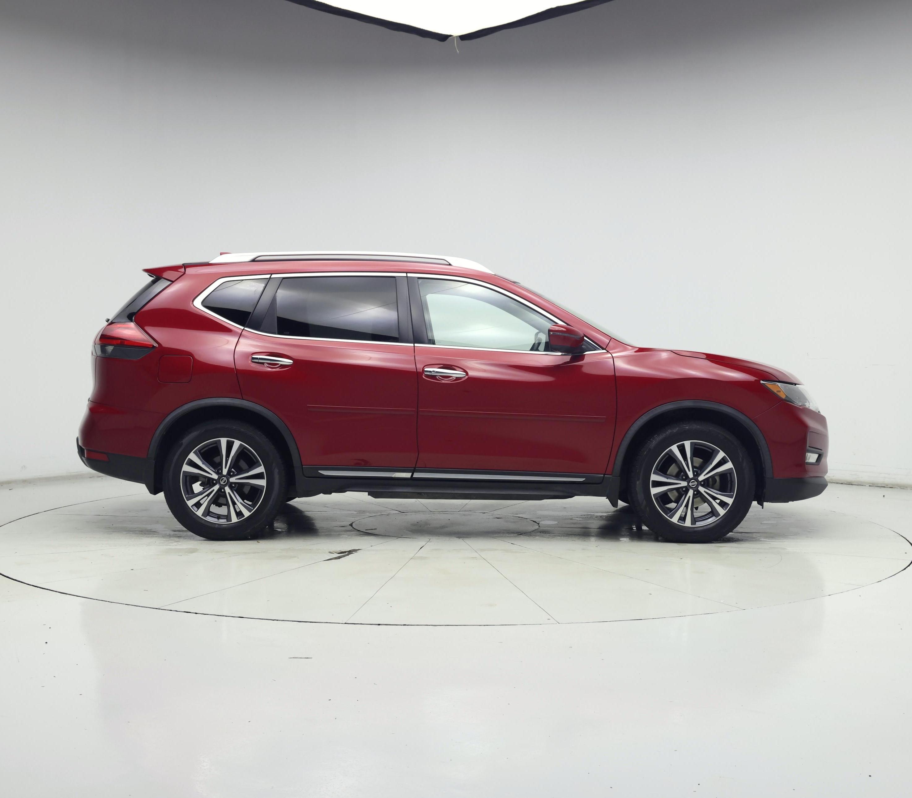Thumbnail: 2017 Nissan Rogue - 7