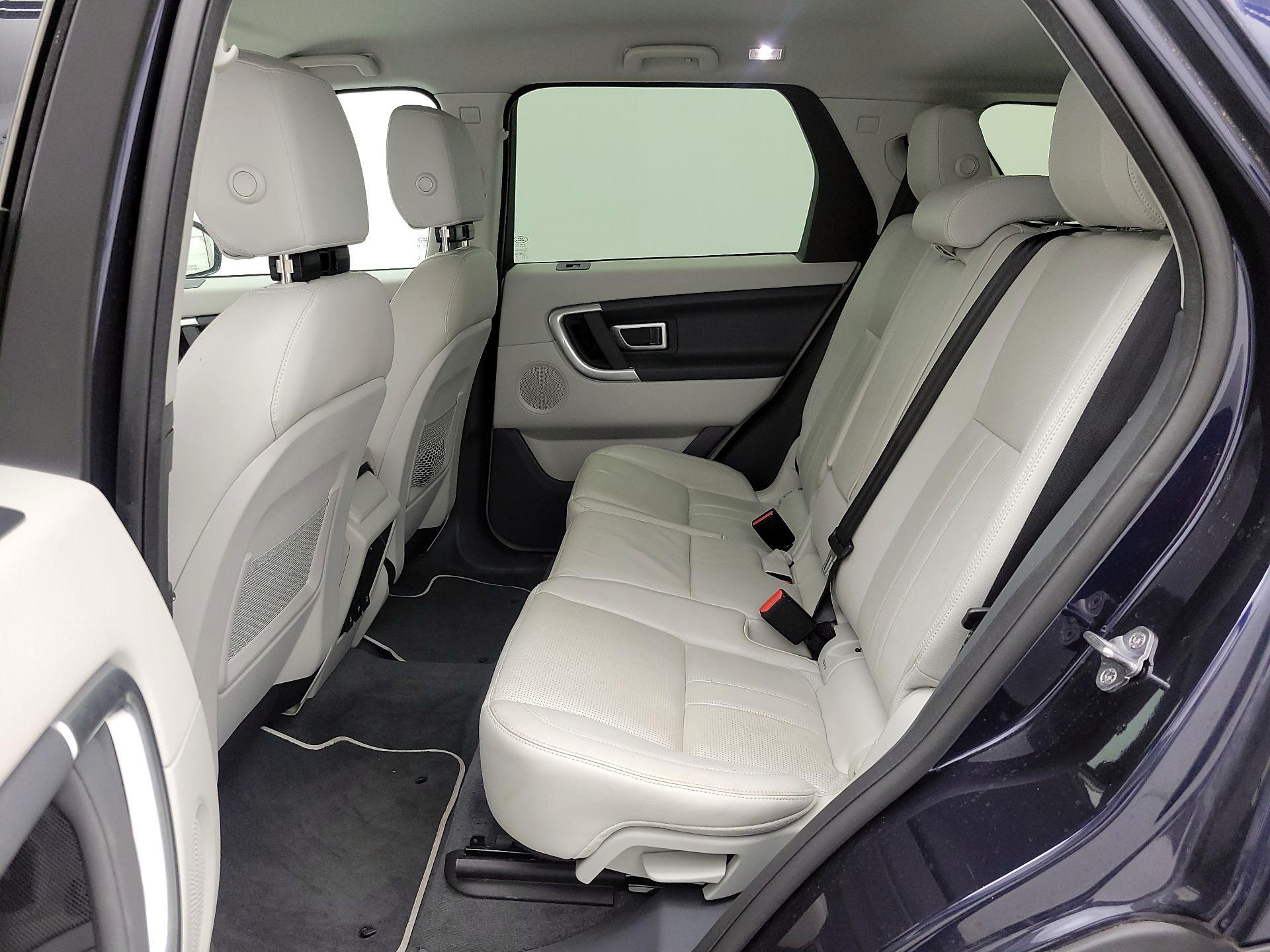 Thumbnail: 2019 Land Rover Discovery Sport - 19