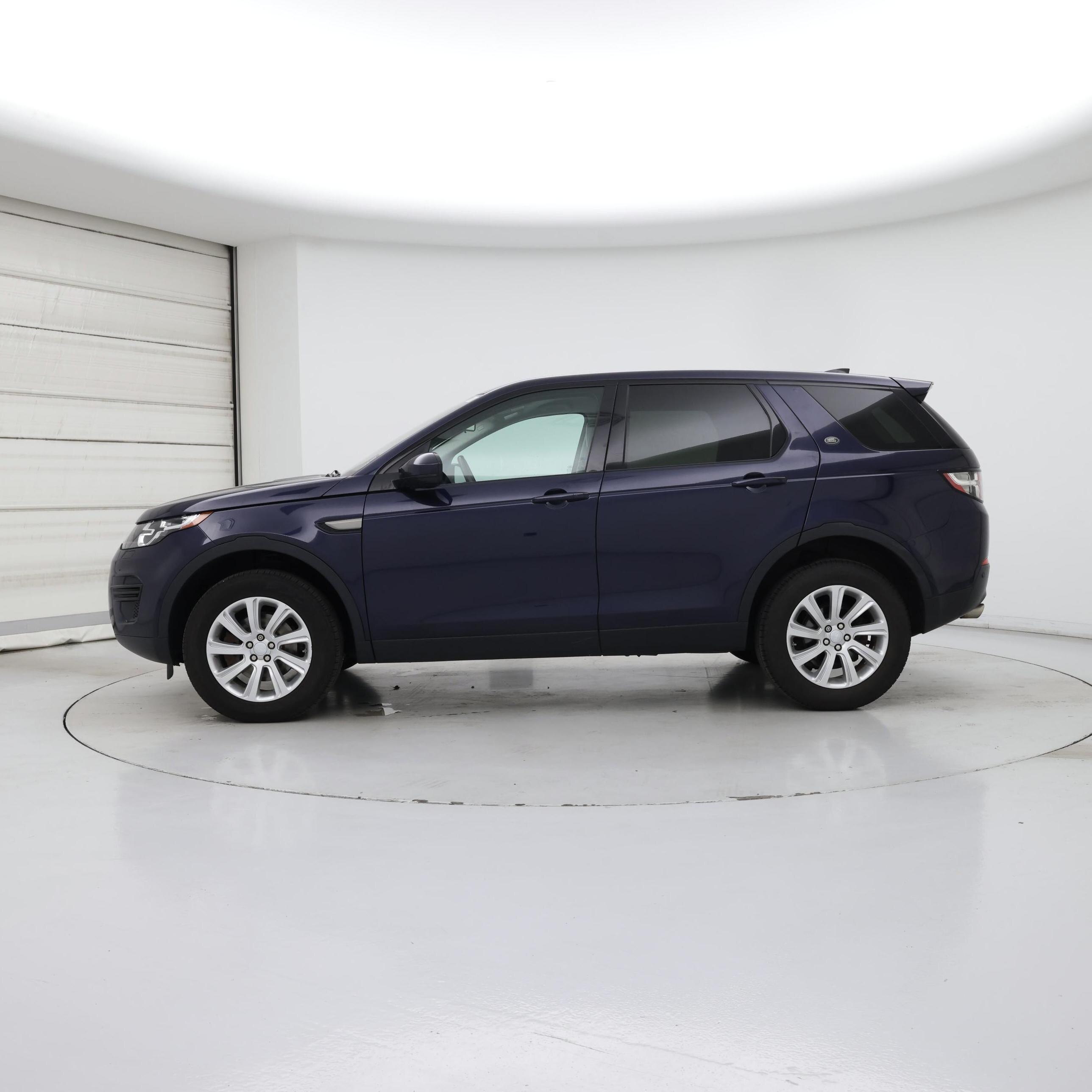 Thumbnail: 2019 Land Rover Discovery Sport - 3