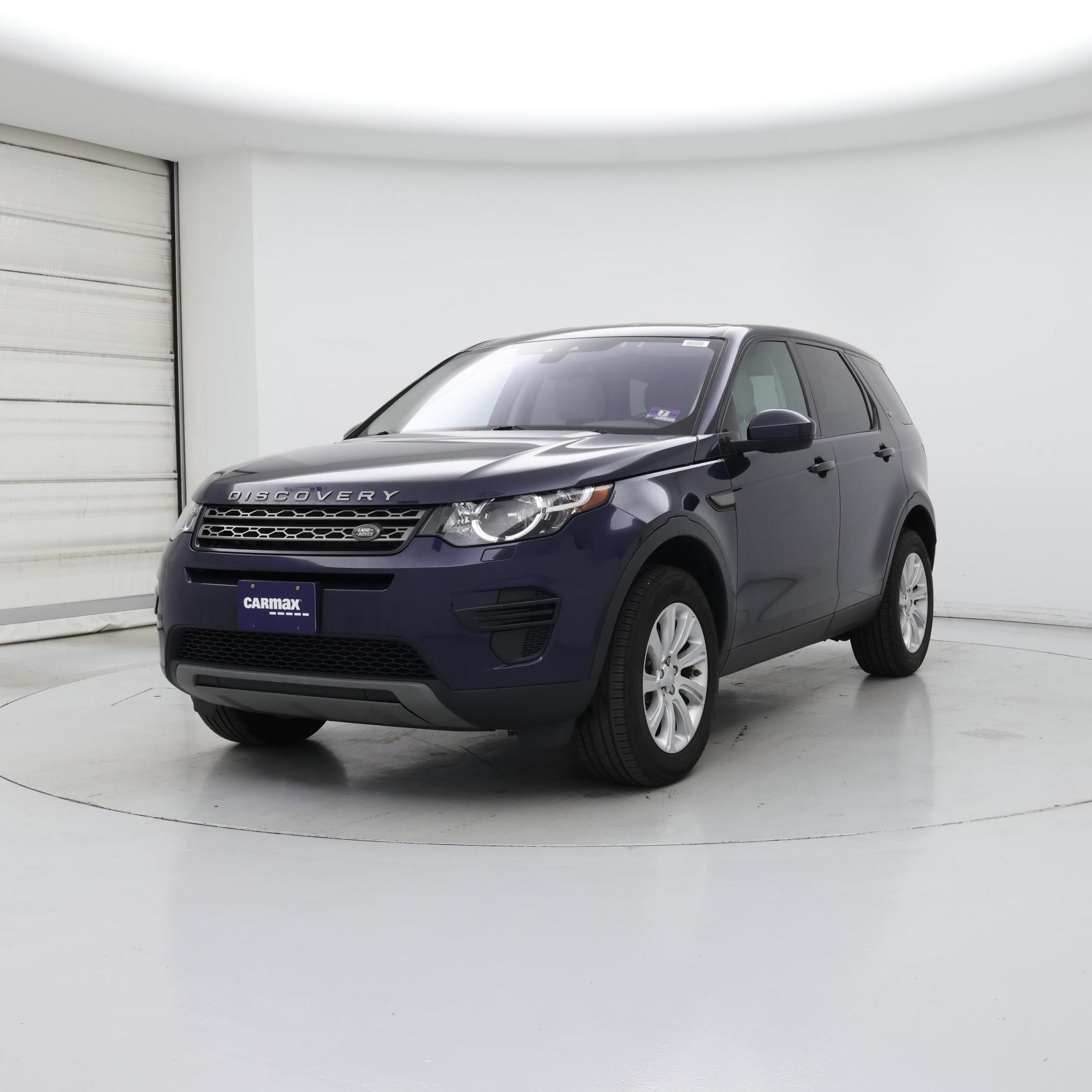 Thumbnail: 2019 Land Rover Discovery Sport - 4
