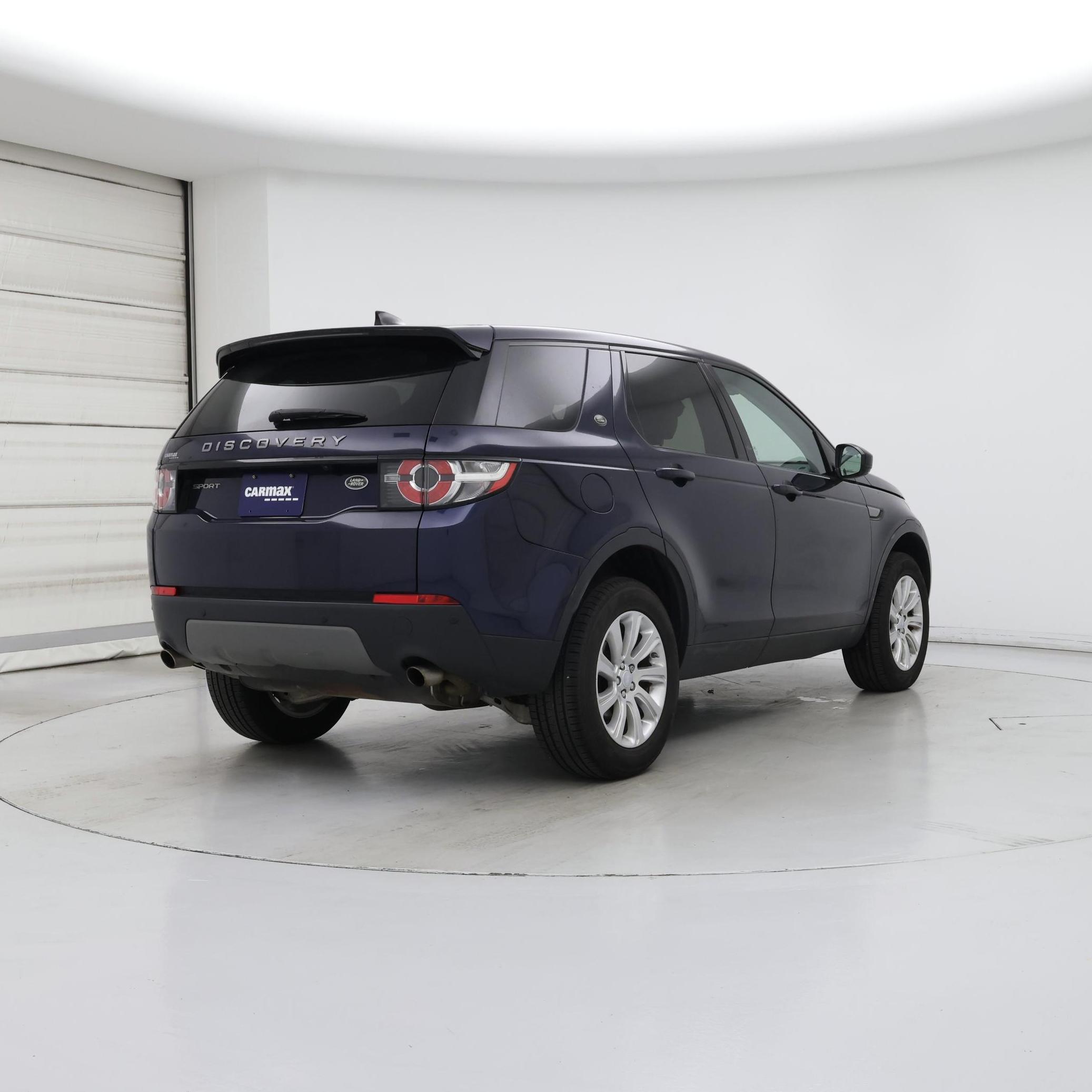 Thumbnail: 2019 Land Rover Discovery Sport - 8
