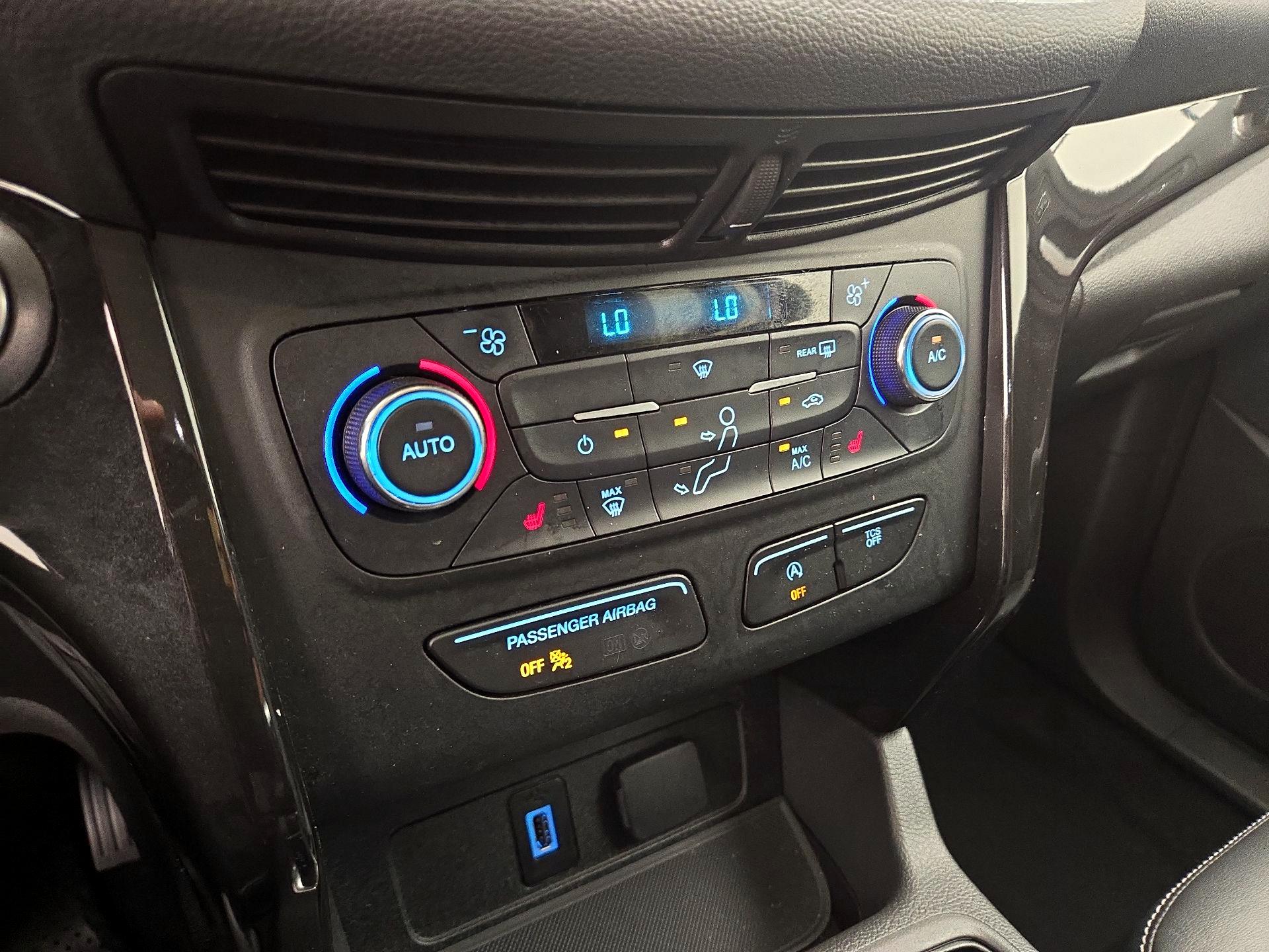 Thumbnail: 2017 Ford Escape - 16