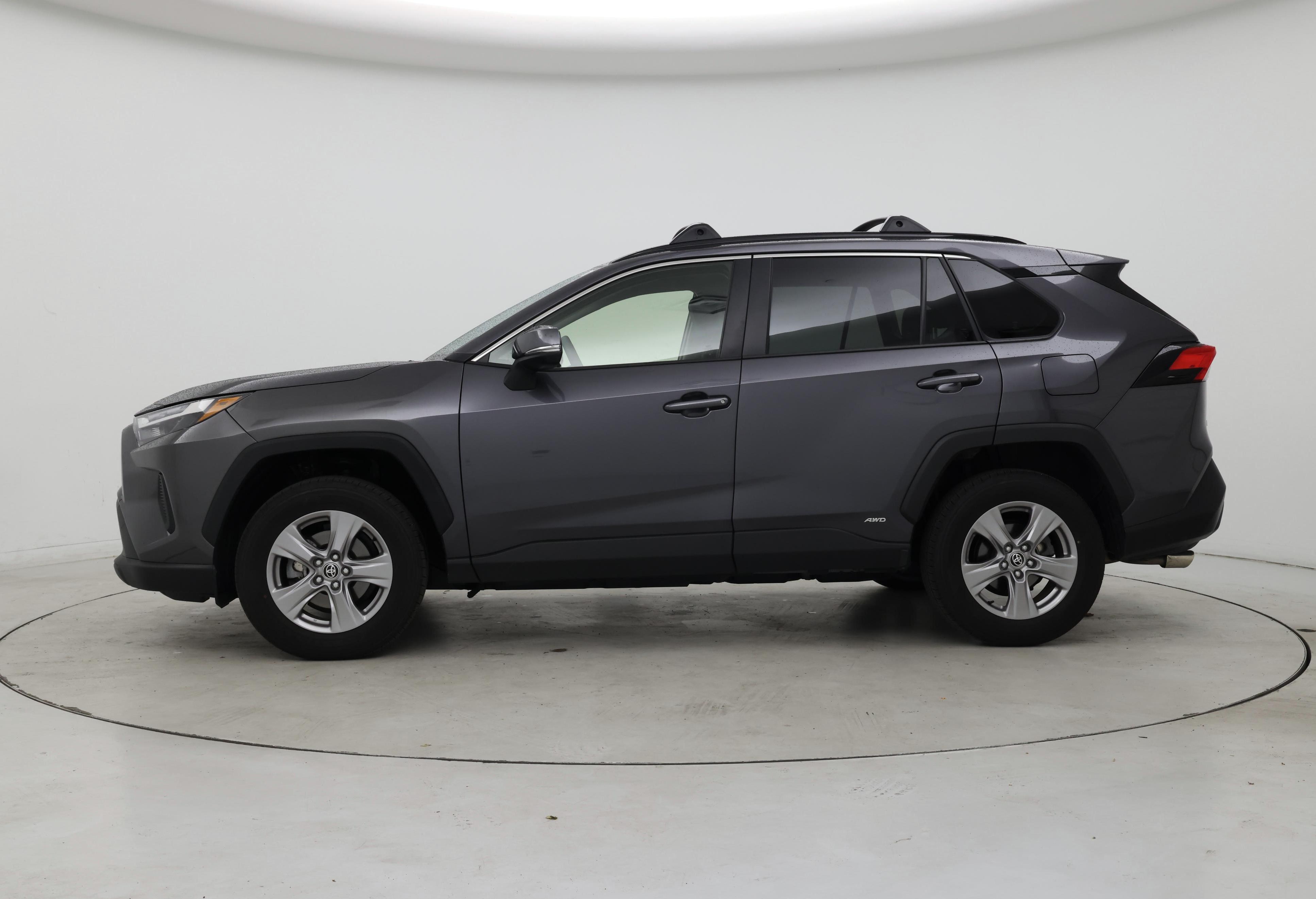 Thumbnail: 2025 Toyota RAV4 - 3