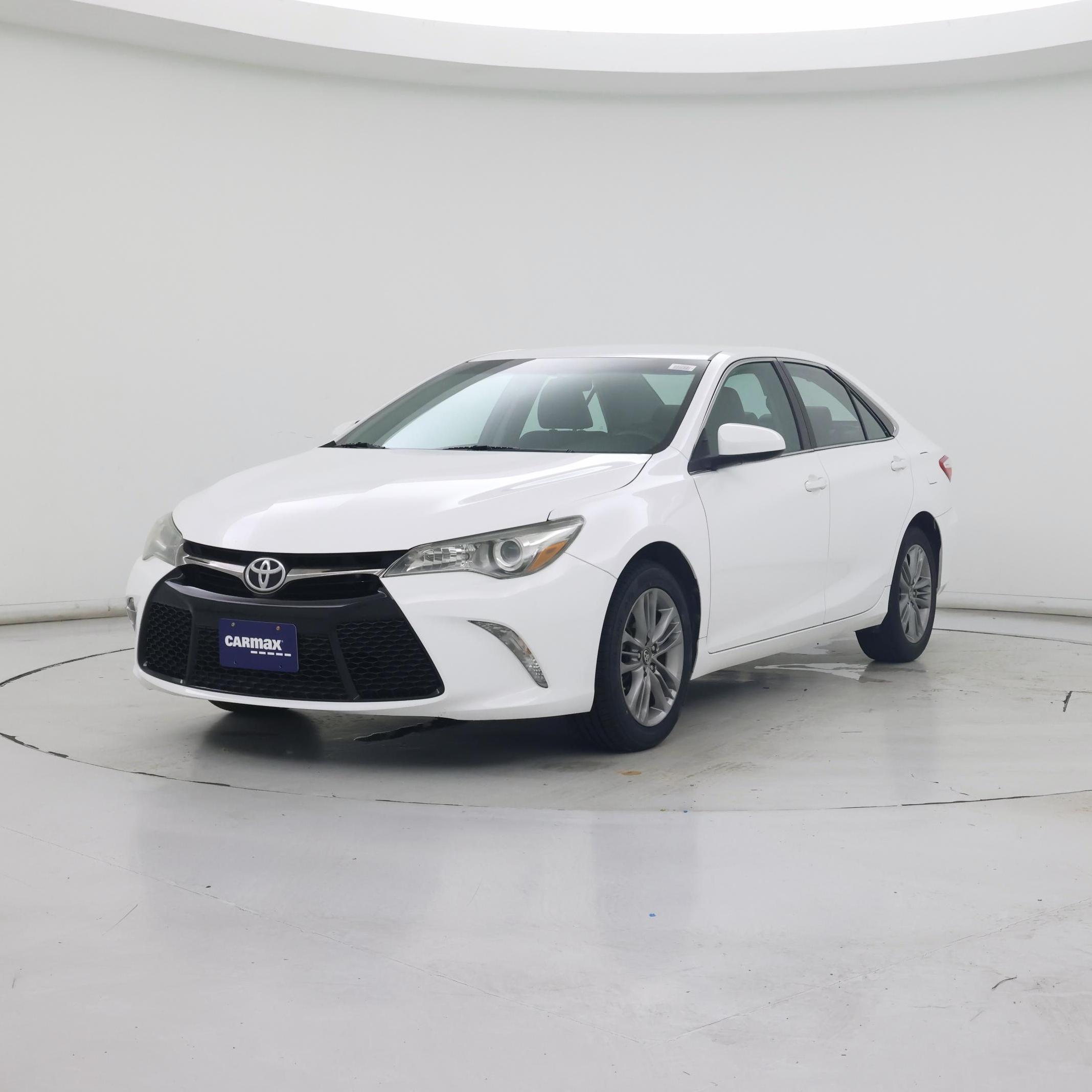 Thumbnail: 2017 Toyota Camry - 4