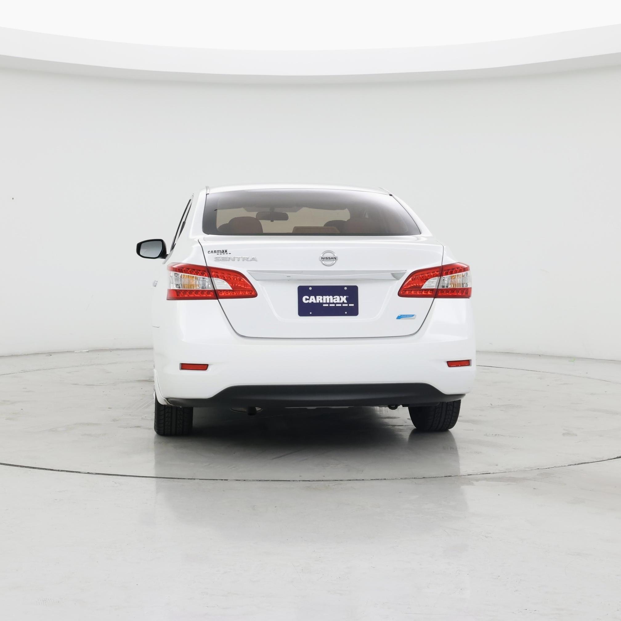 Thumbnail: 2014 Nissan Sentra - 6