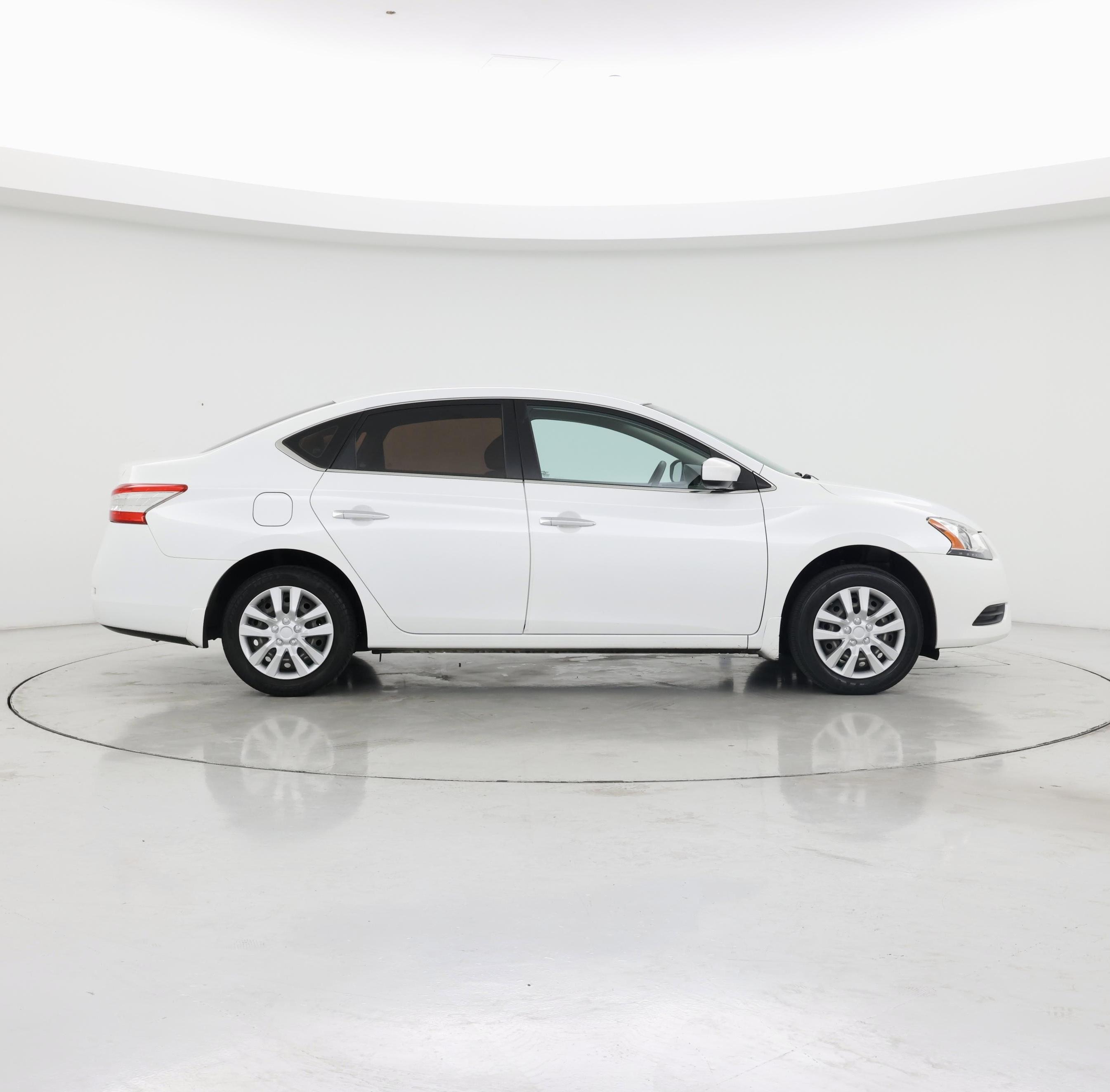 Thumbnail: 2014 Nissan Sentra - 7
