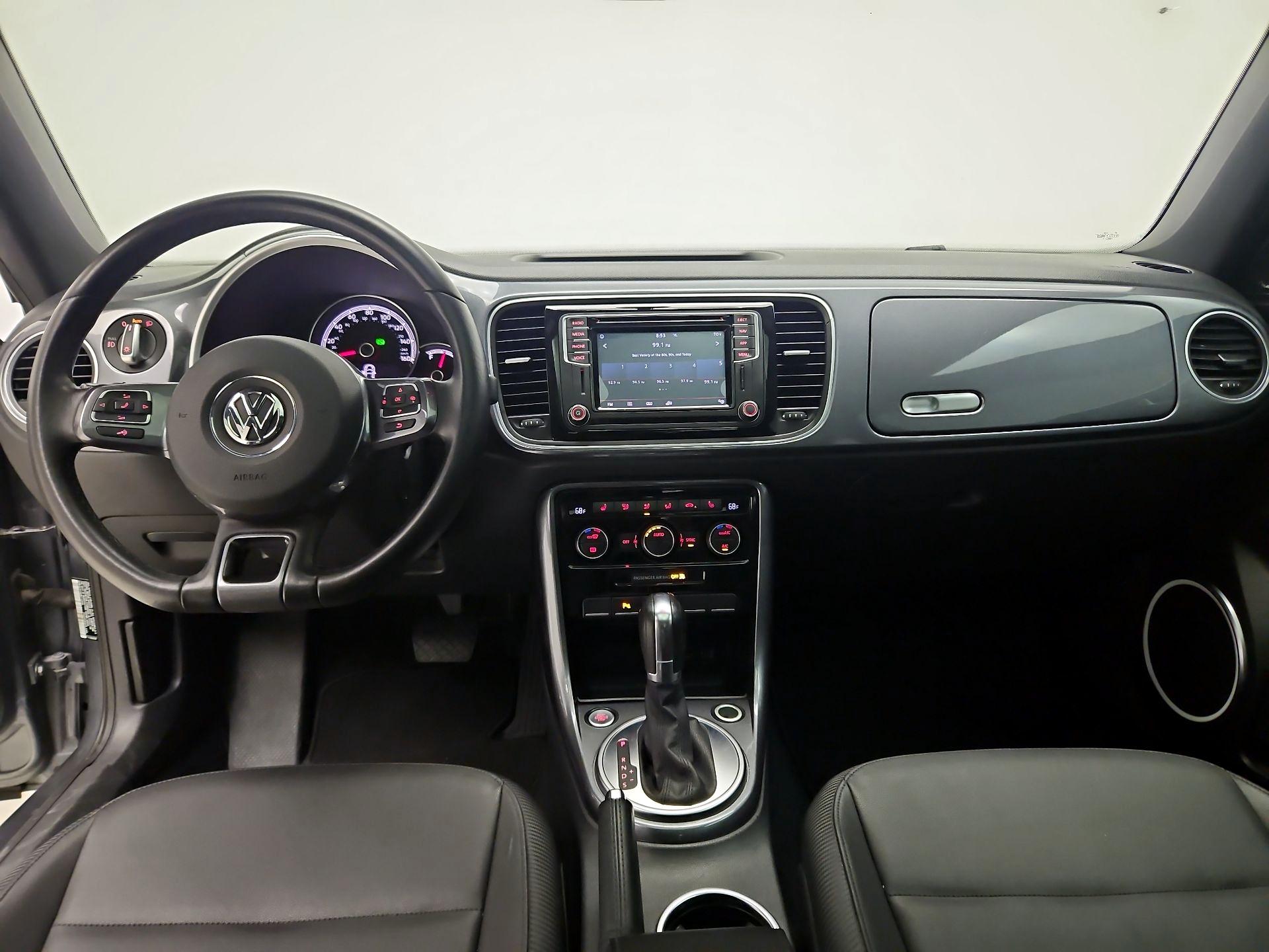 Thumbnail: 2019 Volkswagen Beetle - 9