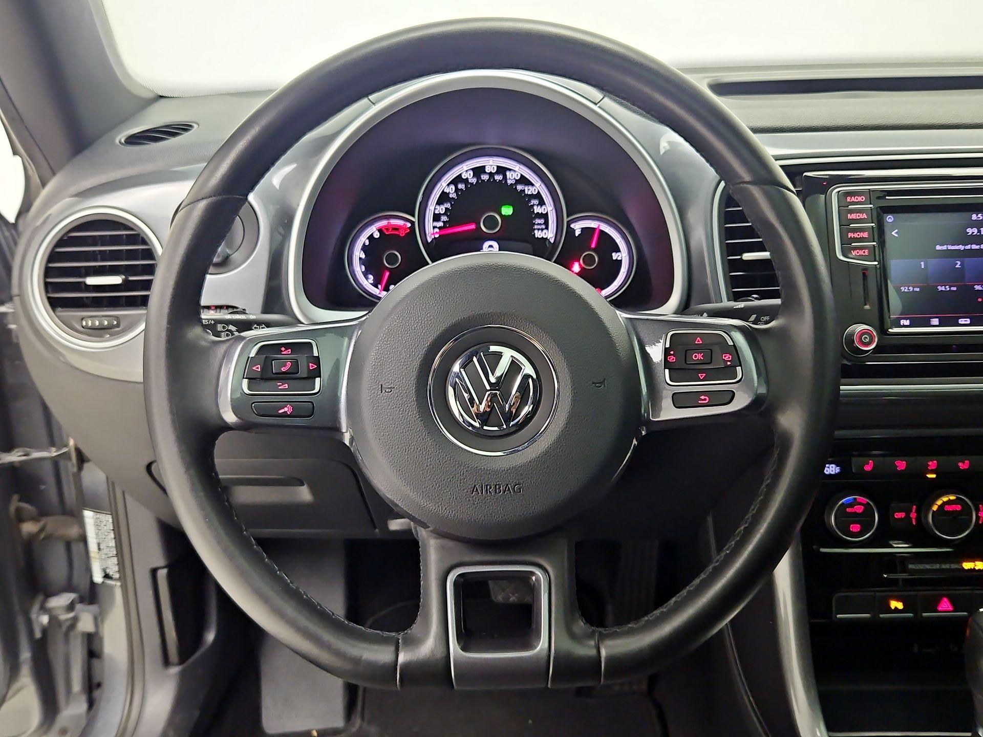 Thumbnail: 2019 Volkswagen Beetle - 10