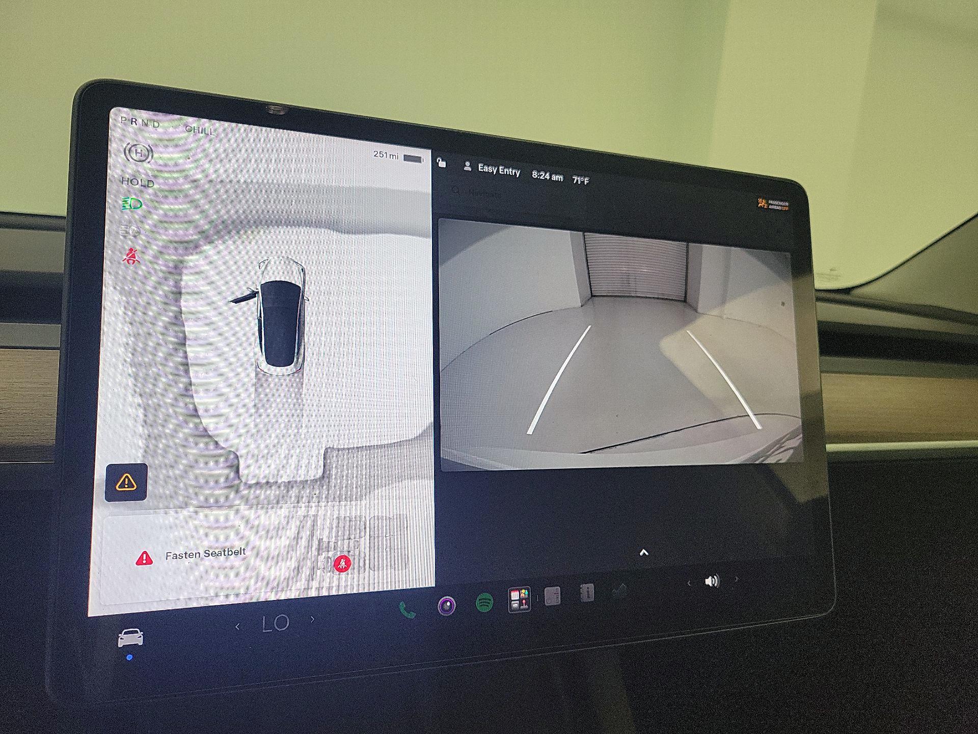 Thumbnail: 2023 Tesla Model 3 - 14